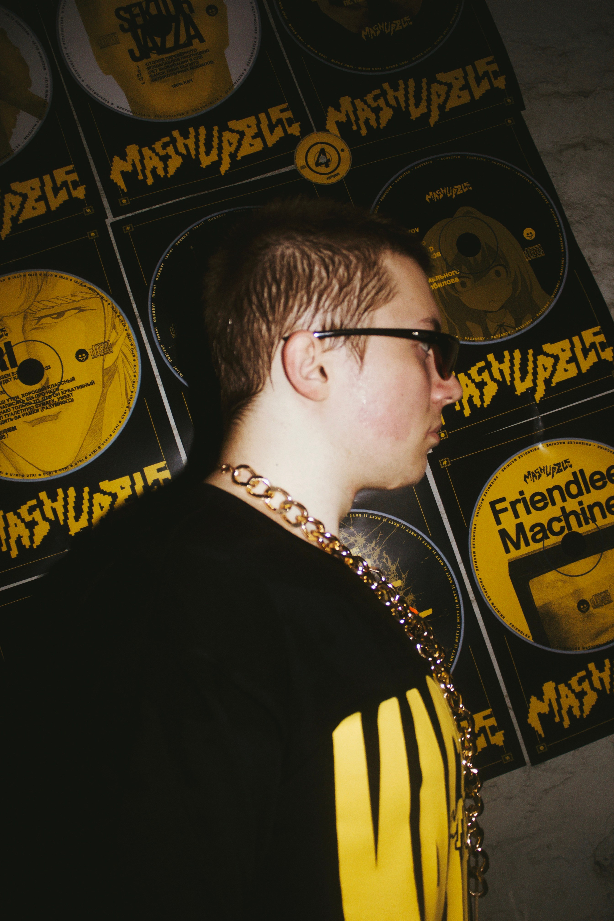 Съемка мерча MASHUPBLE. Концертный и портретный фотограф в Москве Соня Спросонья