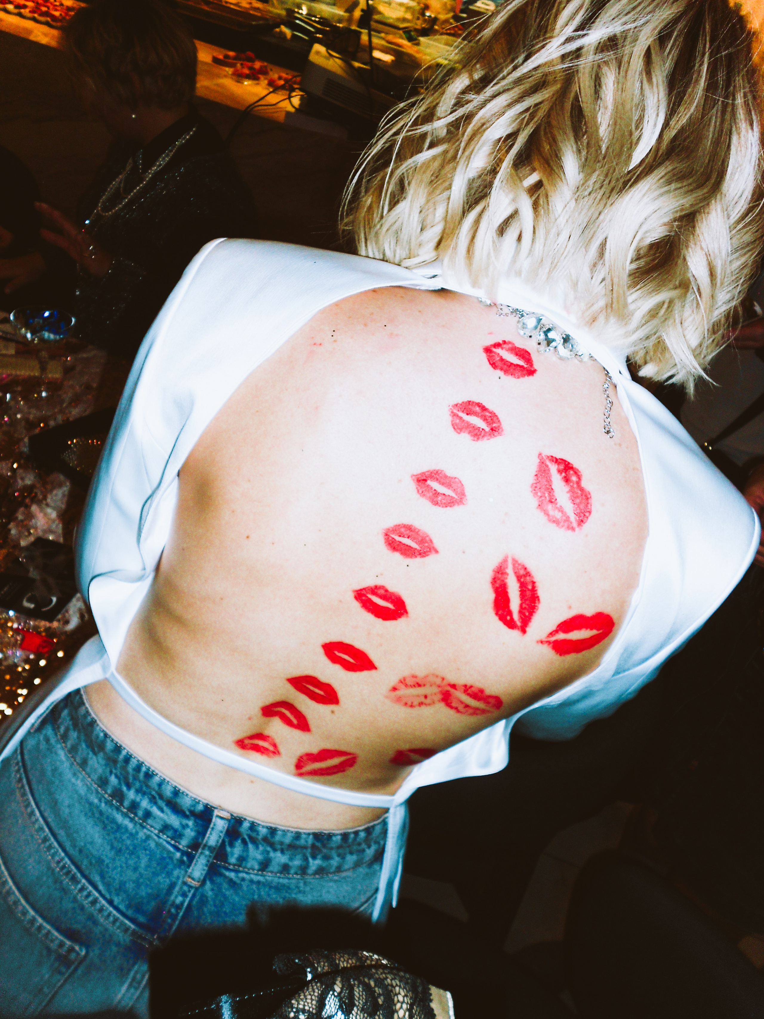 STREET STYLE PARTY. TUTSARKIS — Art Director | Stylist | Photographer