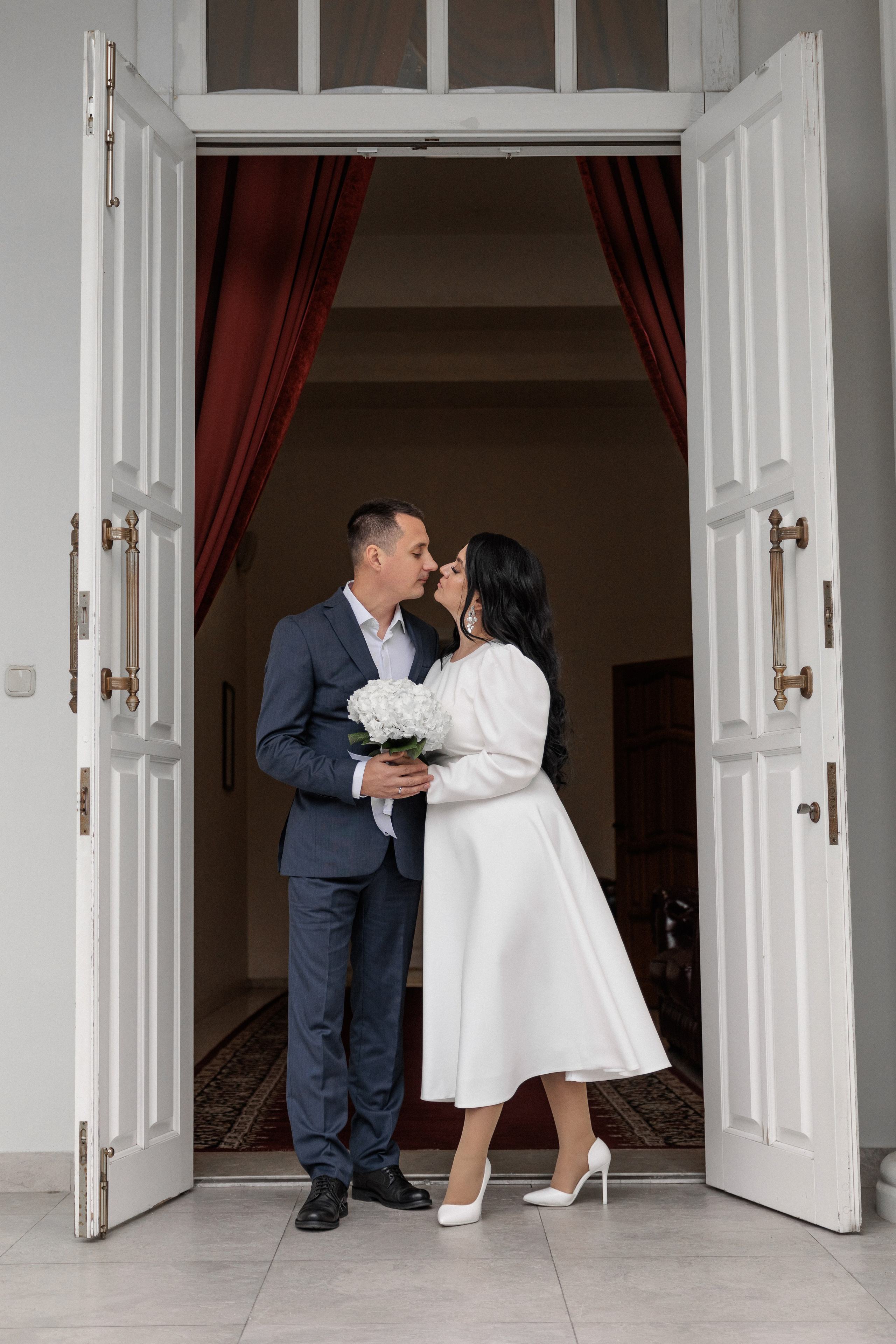 ЗАГС + СТУДИЯ. Арина Тамочкина. Фотограф Краснодарю