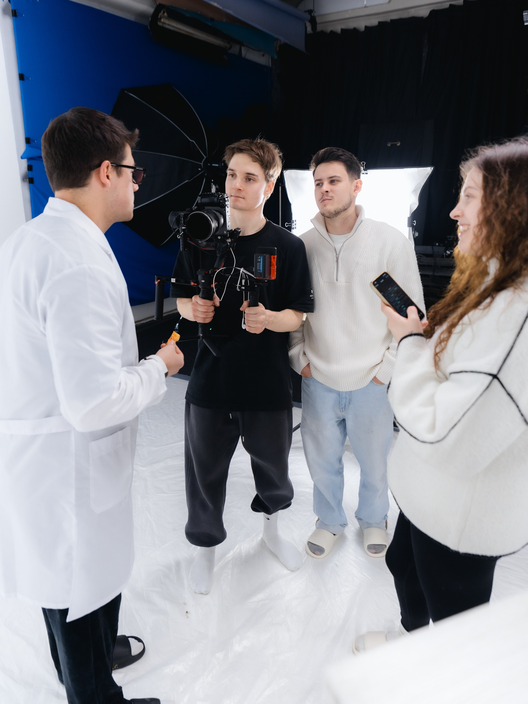 Бэкстейдж съемки Argymax. Фотограф Иван Косарев