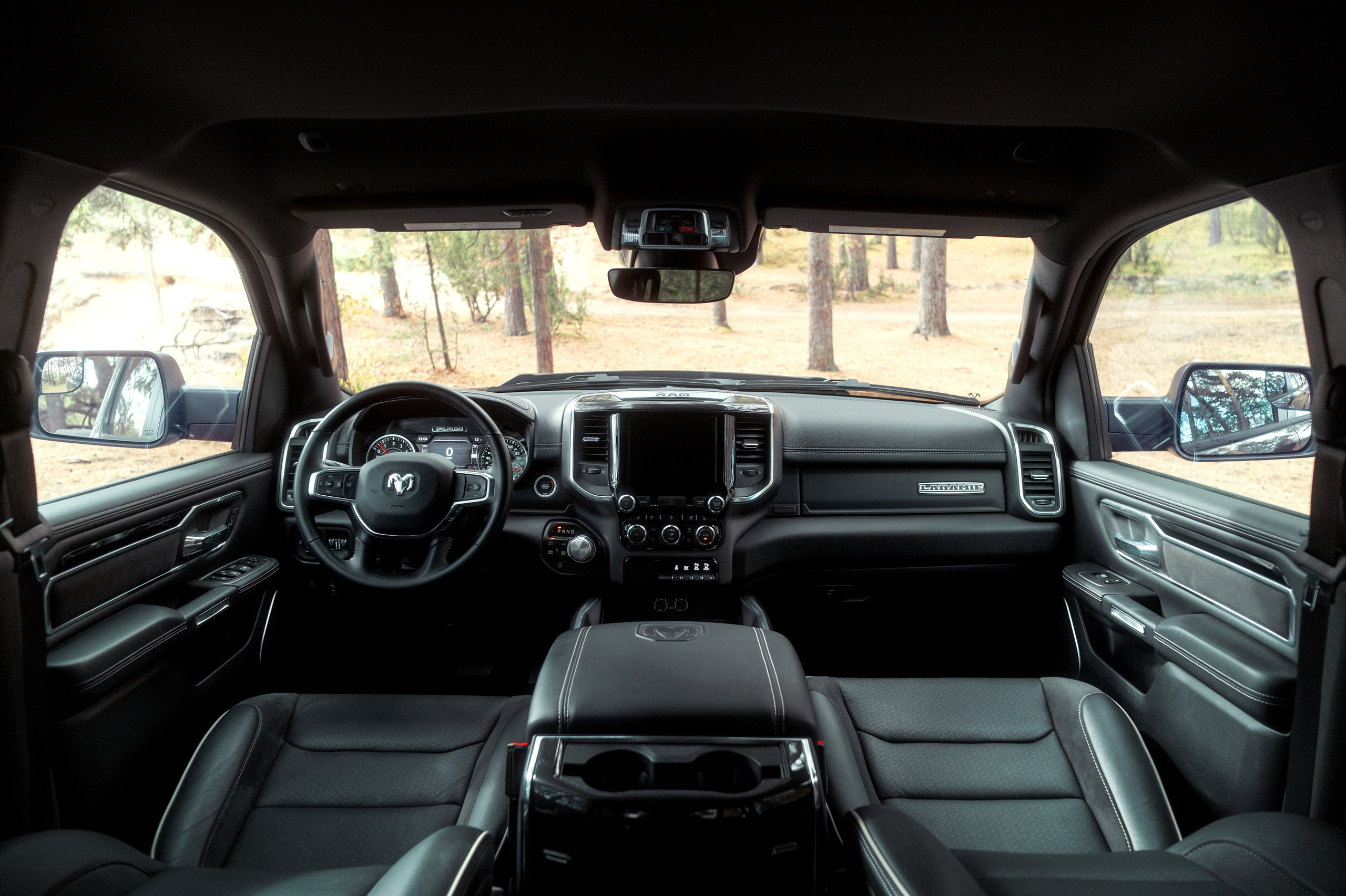 Фотографии RAM 1500 Laramie