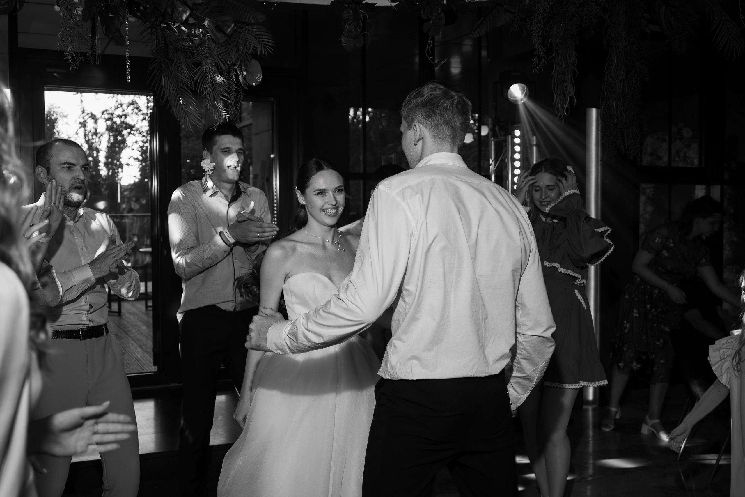 Павел и Ольга (Пакет «MAXI» Брянск). Свадебный и репортажный фотограф Элина Козырьянова