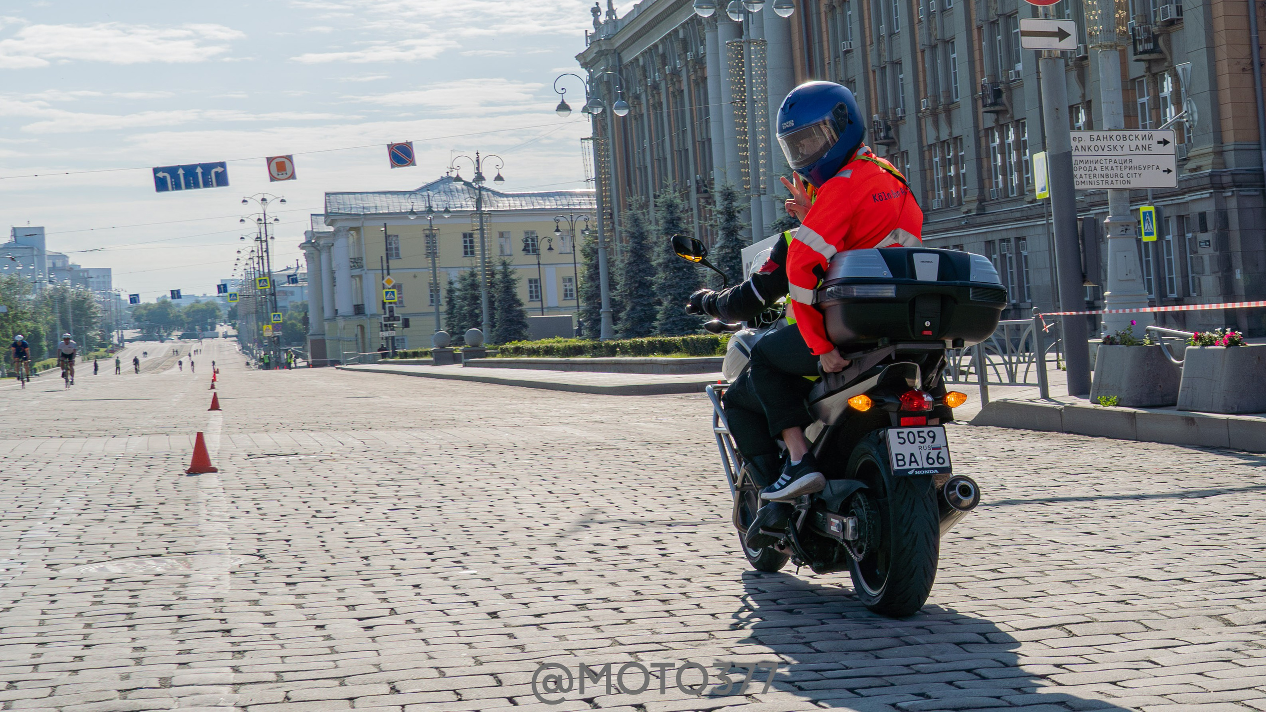 IRONSTAR Ekat 2025. Moto377