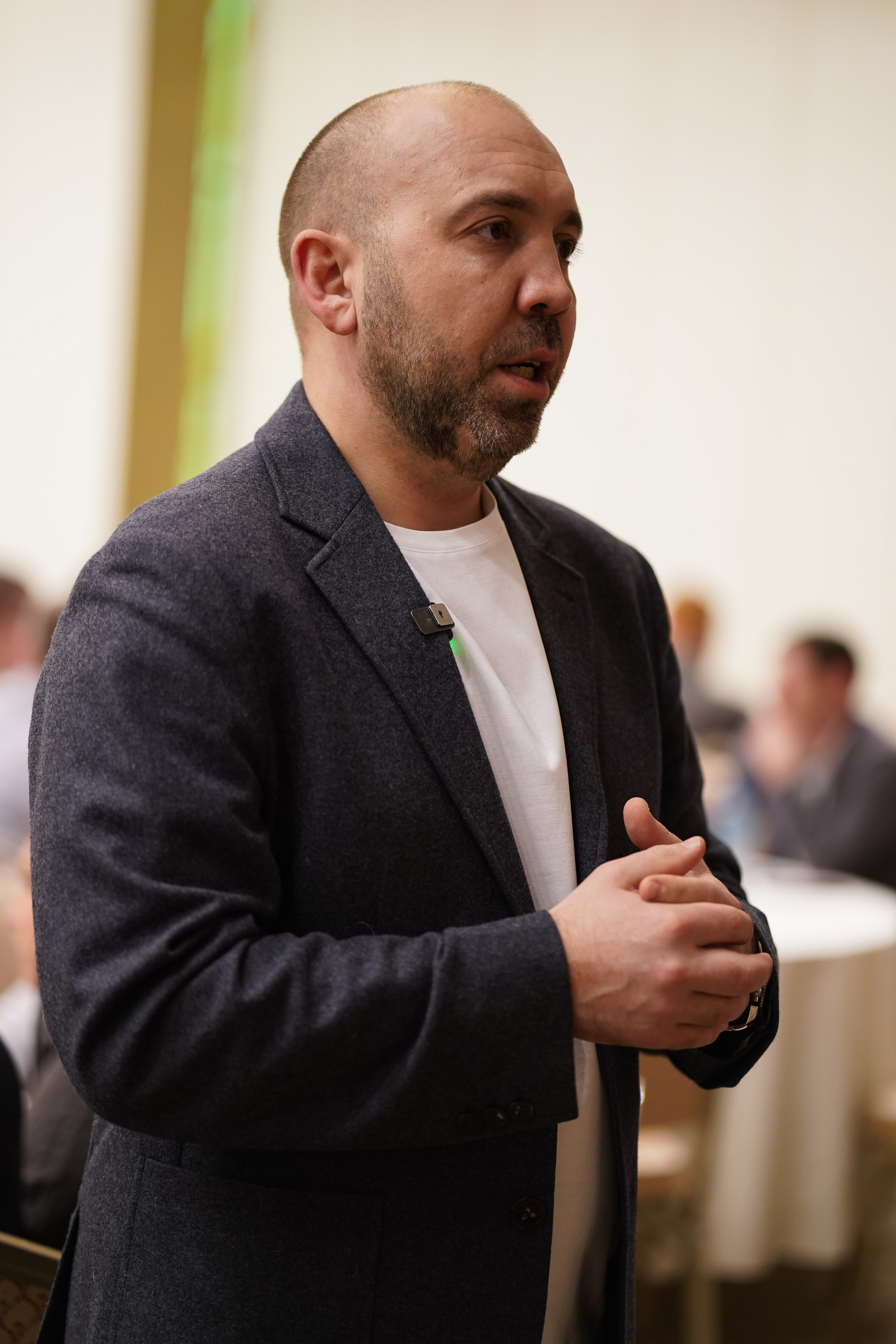 Малоэтажная страна конференция. Фотограф