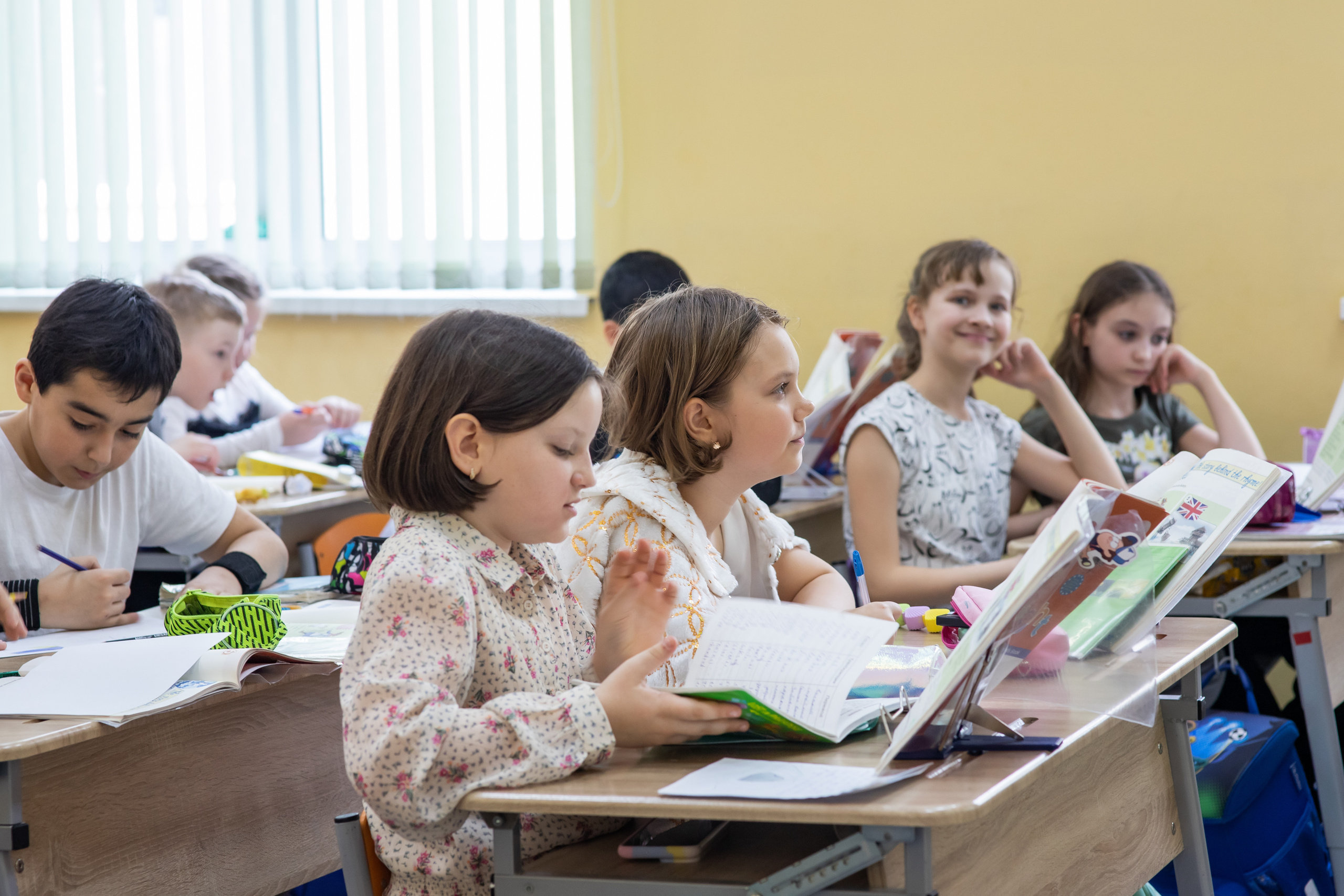 Репортажная съемка начальной школы. Семейный фотограф в Москве Наталья Чуб, заказать Фотокнигу