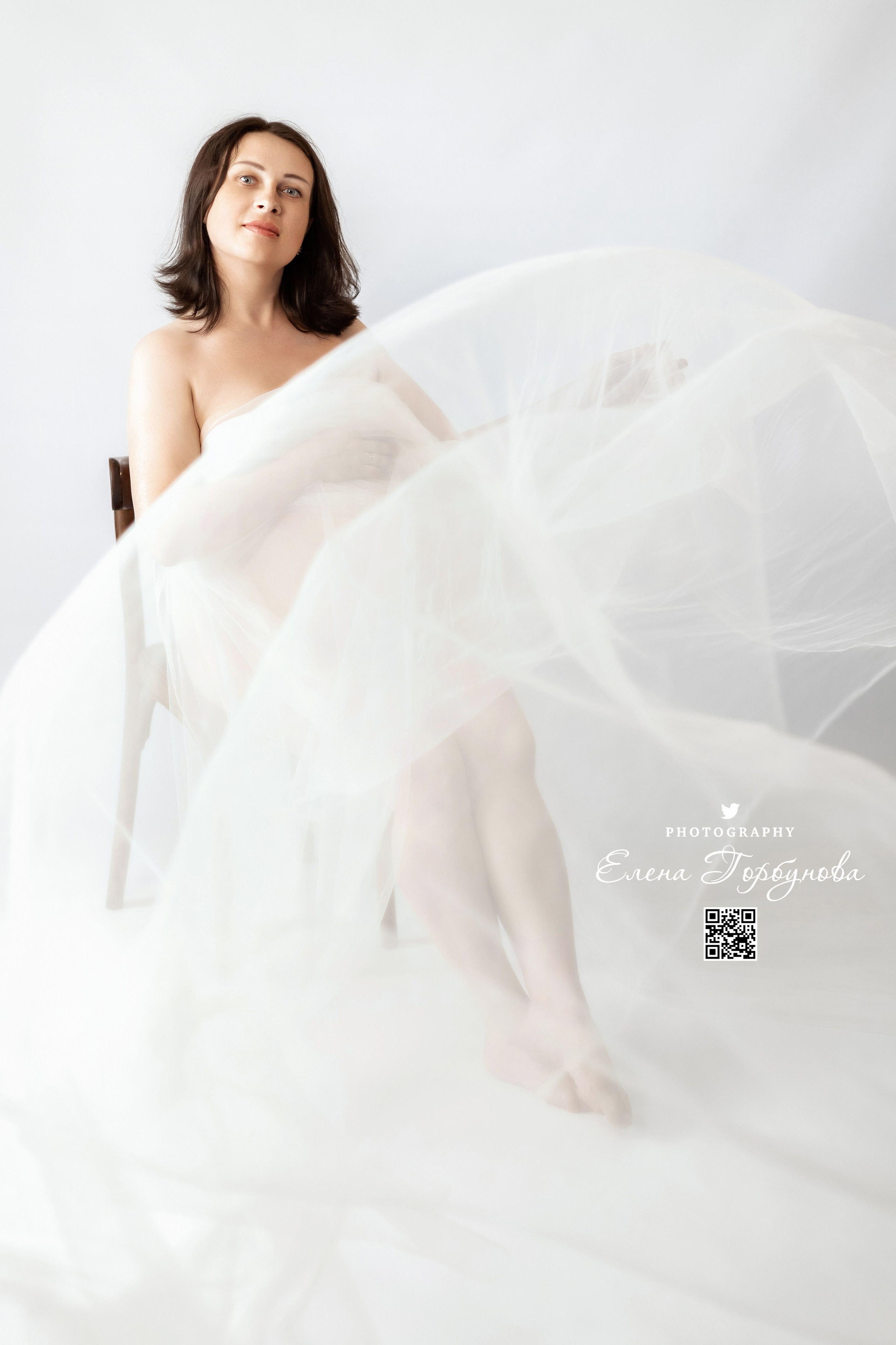 Моя мини студия. Авг.-сент 2024 г. Фотограф Пермь. Свадьбы. Семья и дети, школа, д. сад. Фотокниги