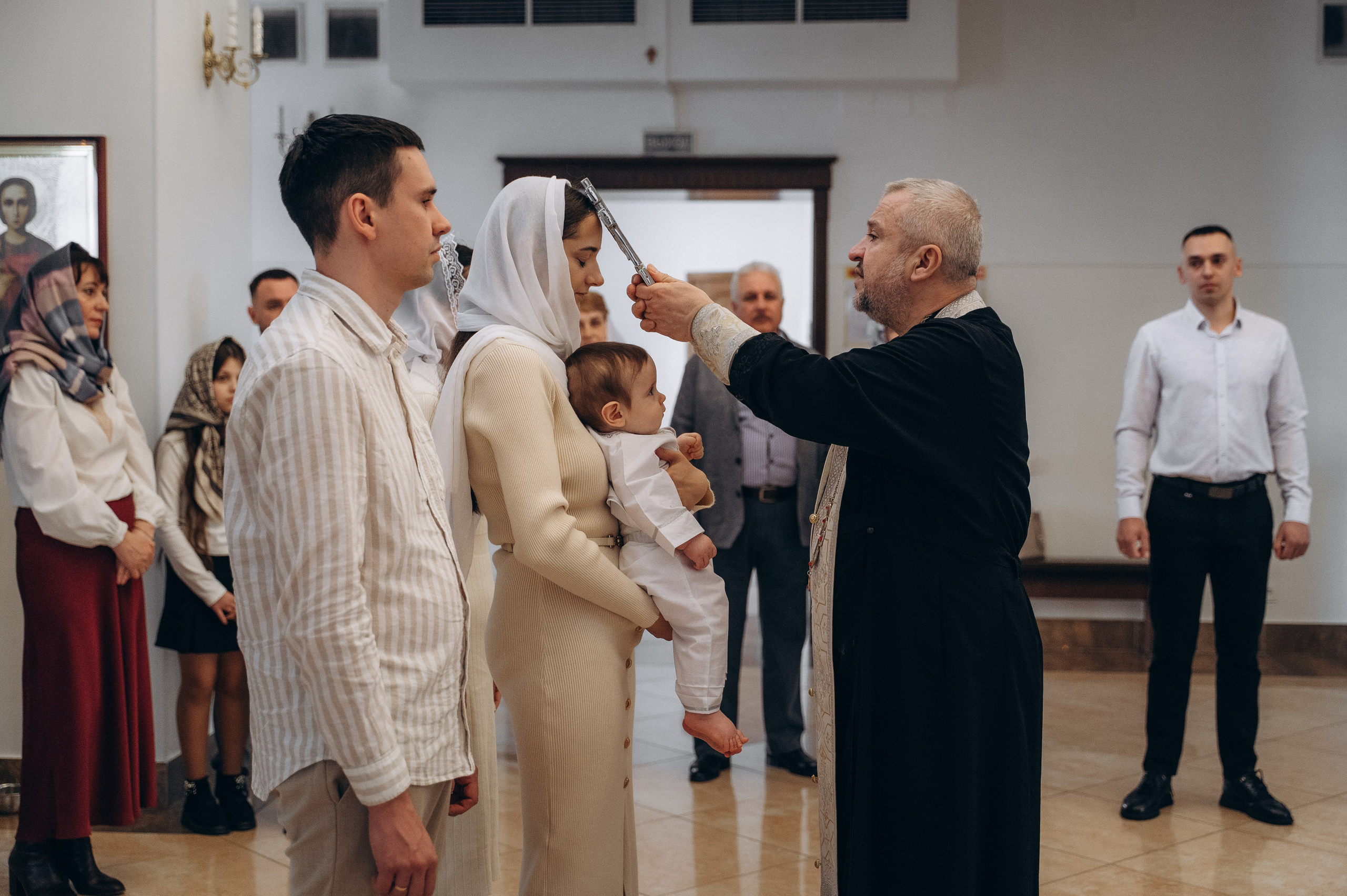 Крещение Мирона (Храм Преображения Господня). Семейный фотограф в Минске Дарья Дреко