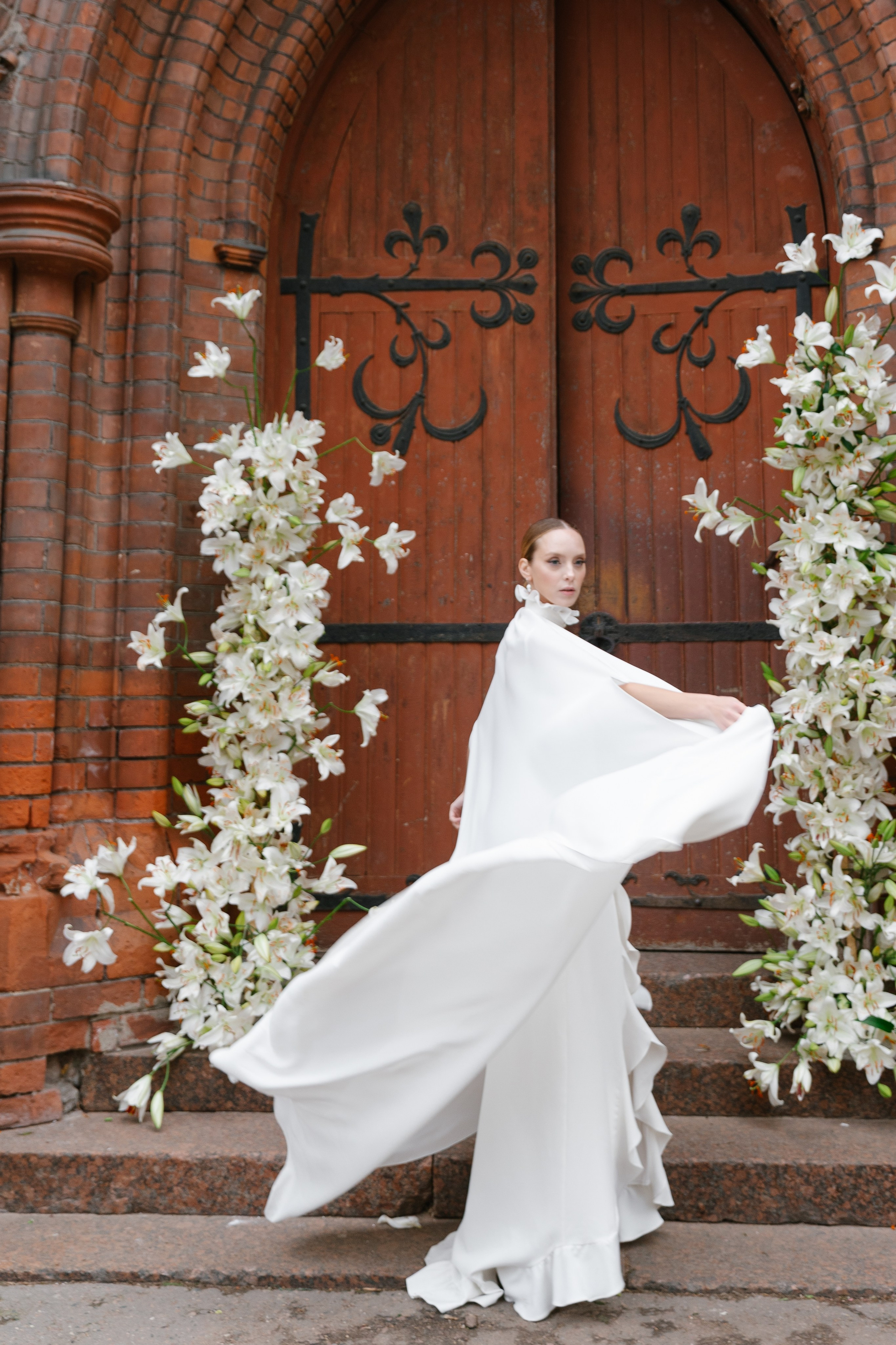 Съёмка в католической церкви. Свадебный фотограф Полина Панина