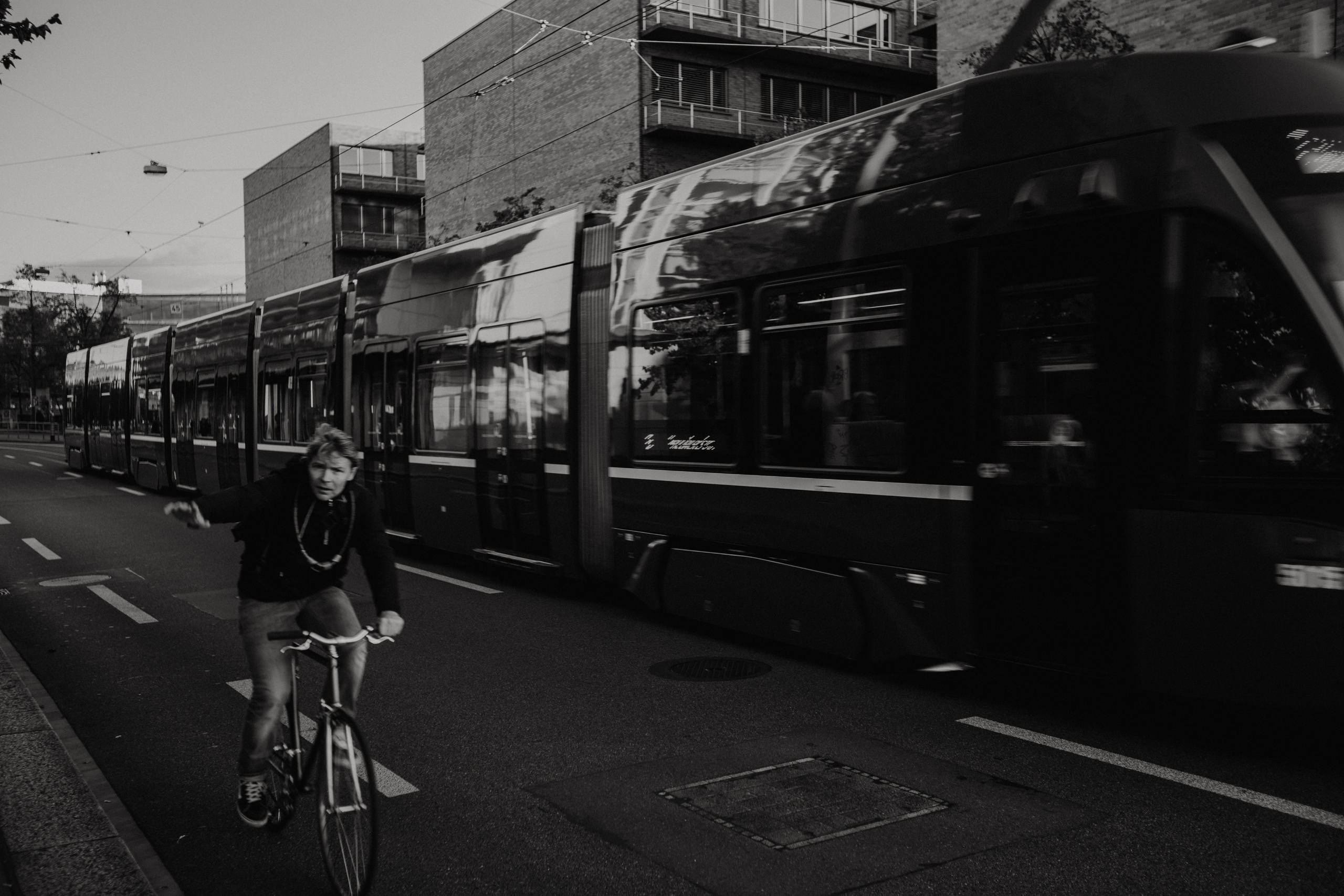 Switzerland (Zurih. Geneva. Basel. Luzern. Bern). Wedding Event ART Photographer