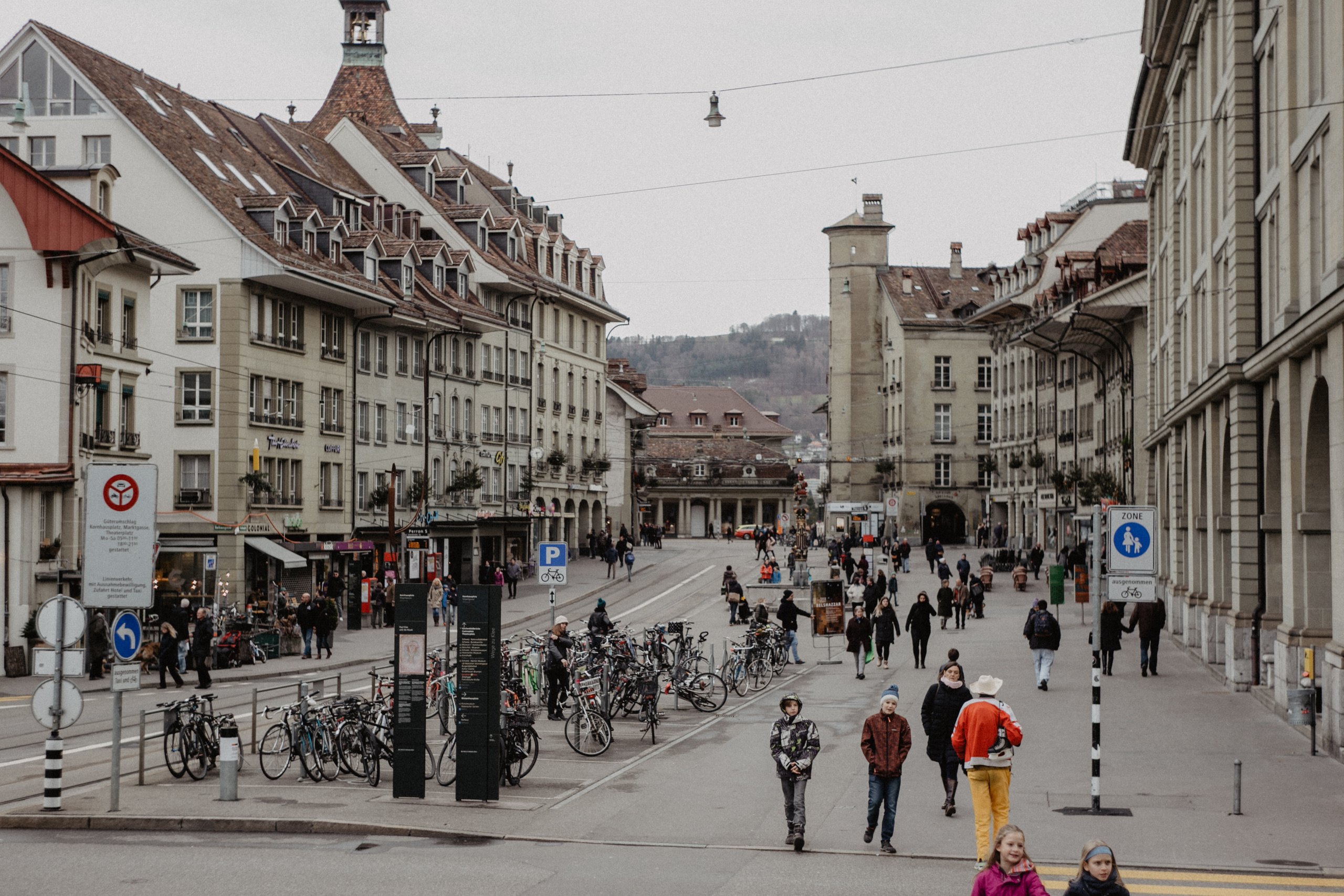 Switzerland (Zurih. Geneva. Basel. Luzern. Bern). Wedding Event ART Photographer