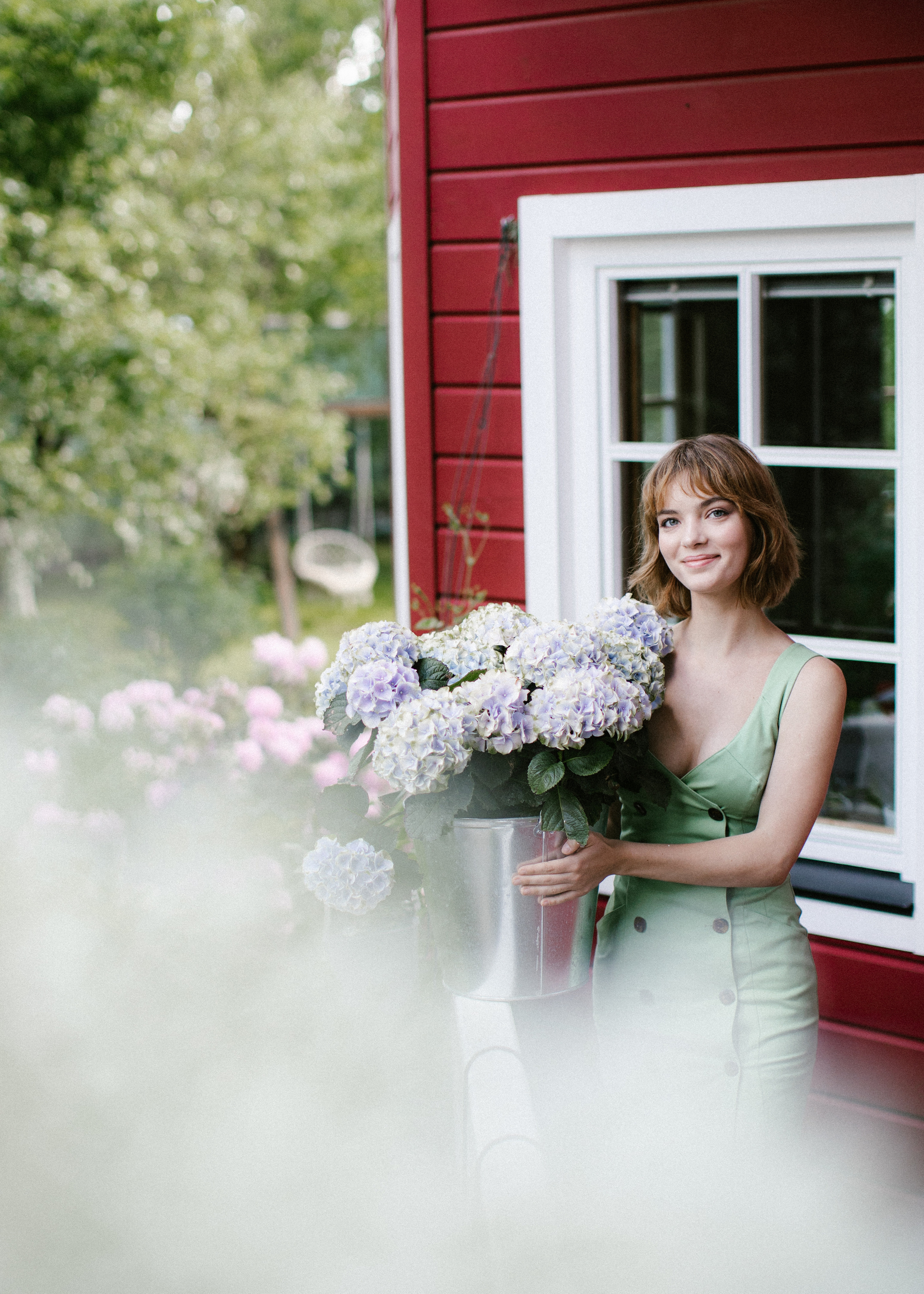 Dunino dacha in June. Wedding Event ART Photographer