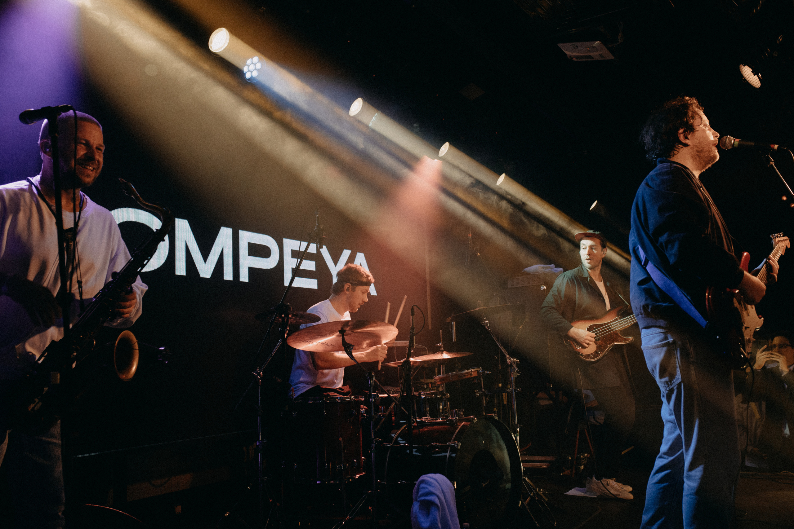 Pompeya — live concert /16Tons (Moscow). Wedding Event ART Photographer