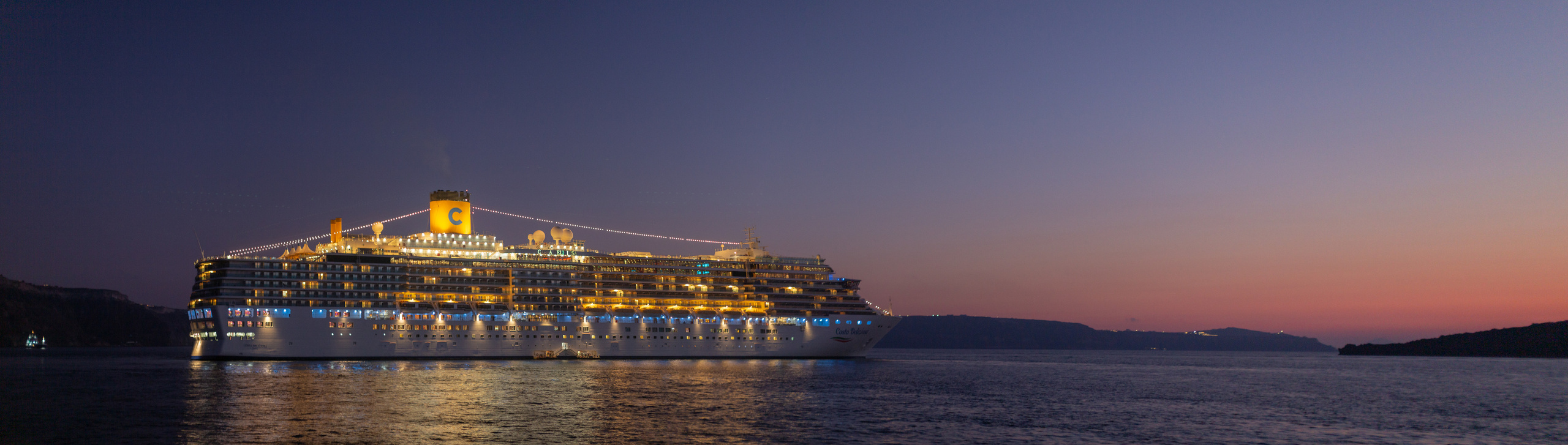 Greece. (Santorini. Mykonos. Corfu). Wedding Event ART Photographer