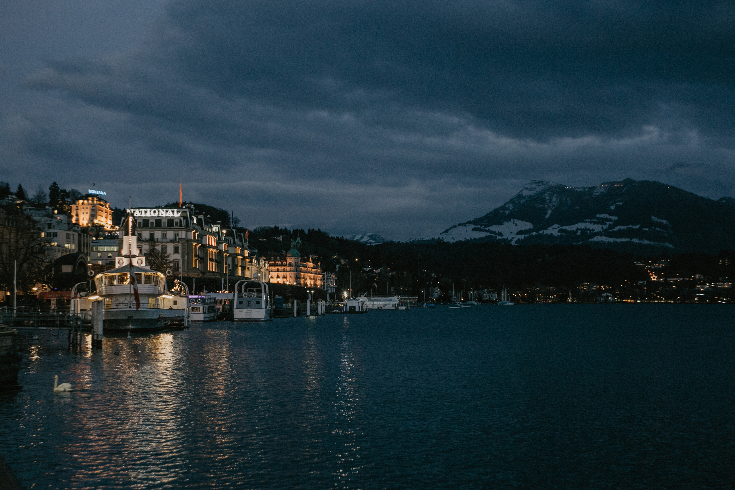 Switzerland (Zurih. Geneva. Basel. Luzern. Bern). Wedding Event ART Photographer