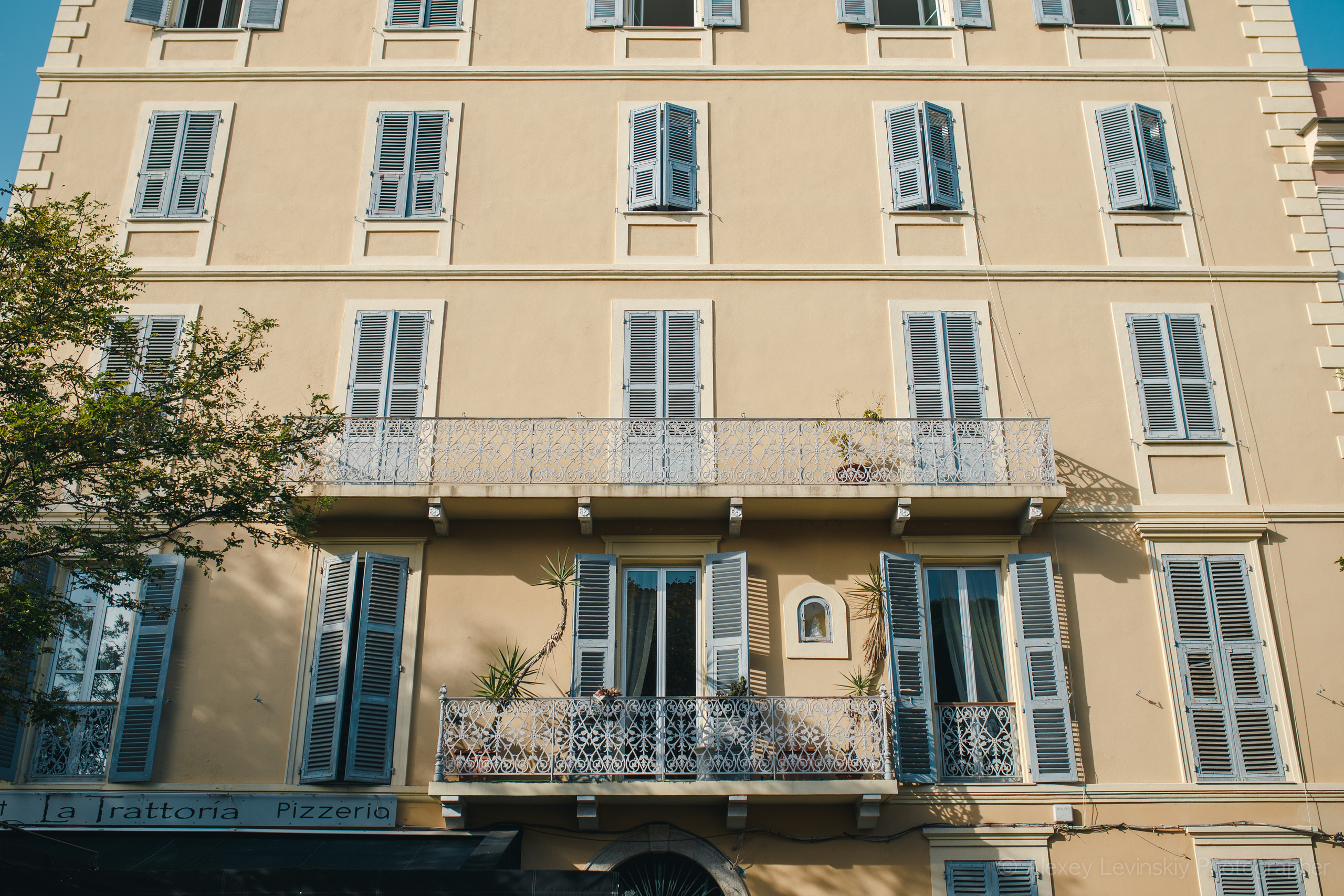 France. (Paris. Strasbourg. Corsica). Wedding Event ART Photographer