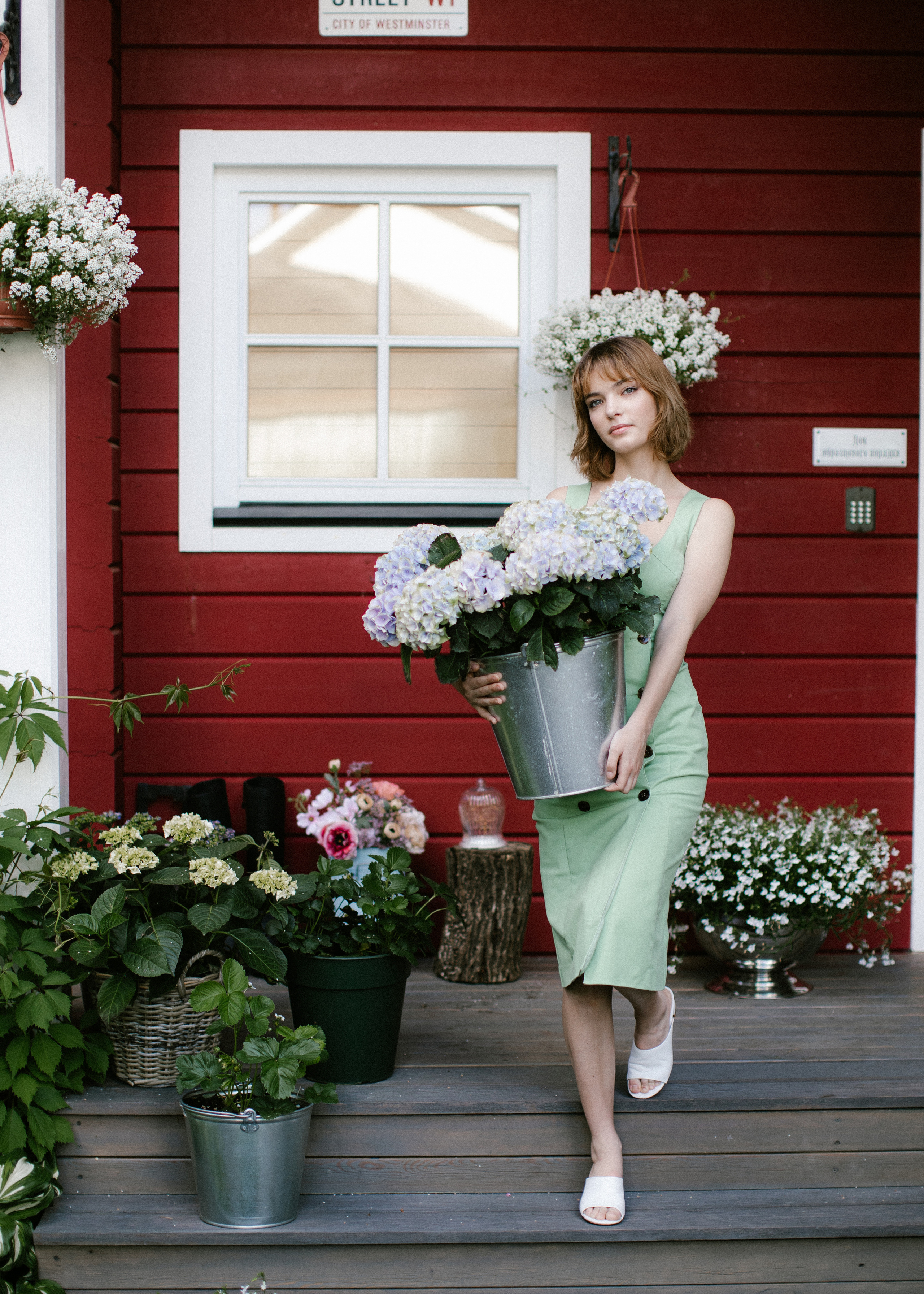 Dunino dacha in June. Wedding Event ART Photographer