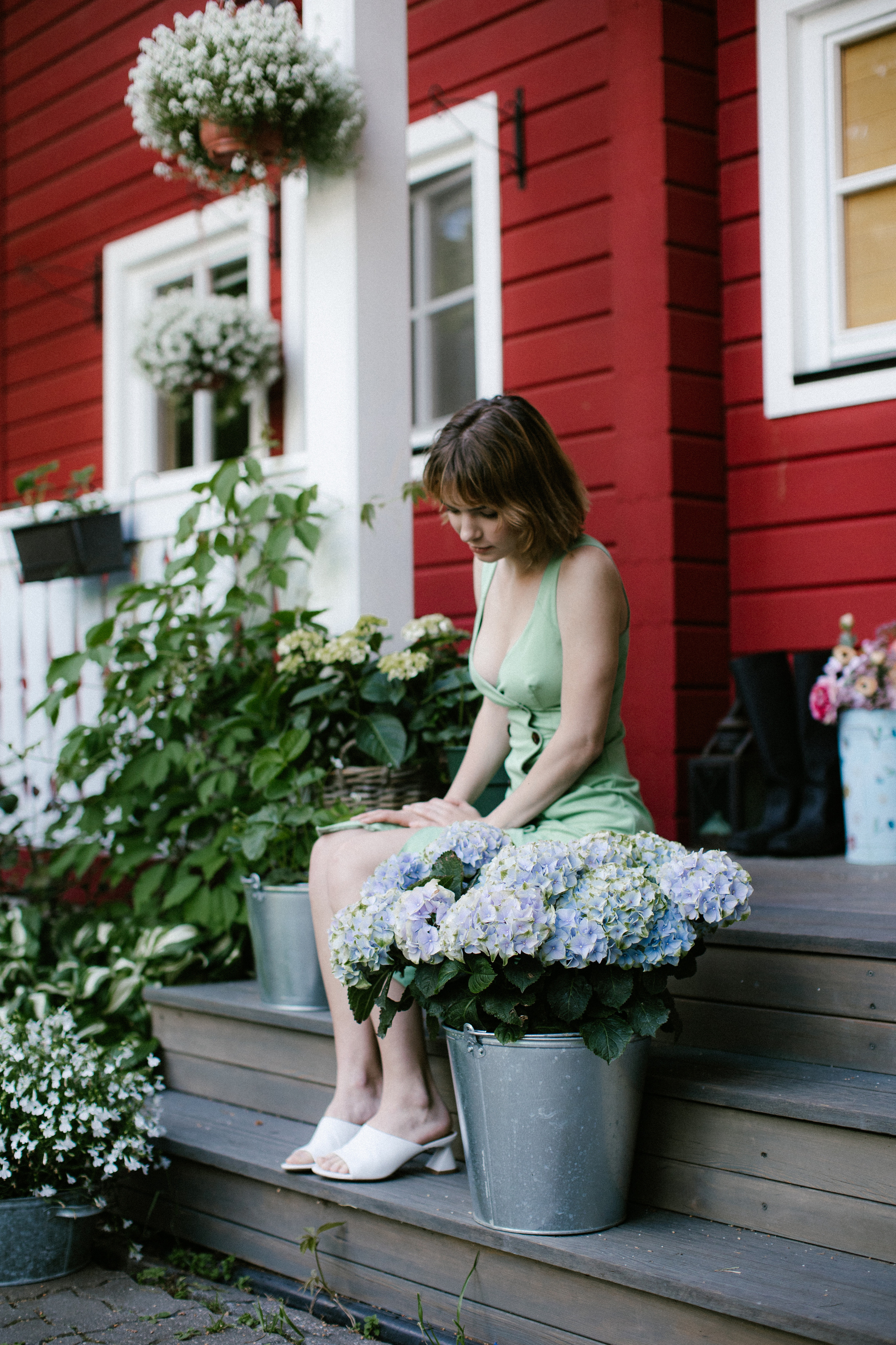 Dunino dacha in June. Wedding Event ART Photographer