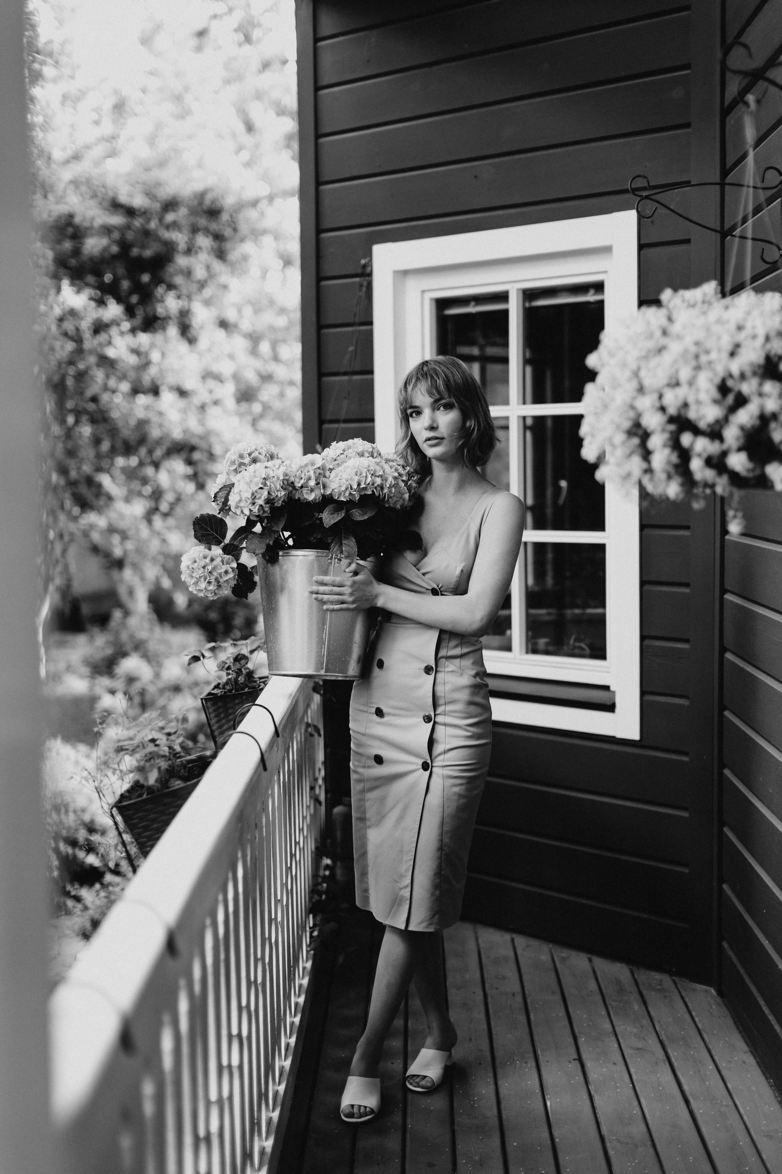 Dunino dacha in June. Wedding Event ART Photographer