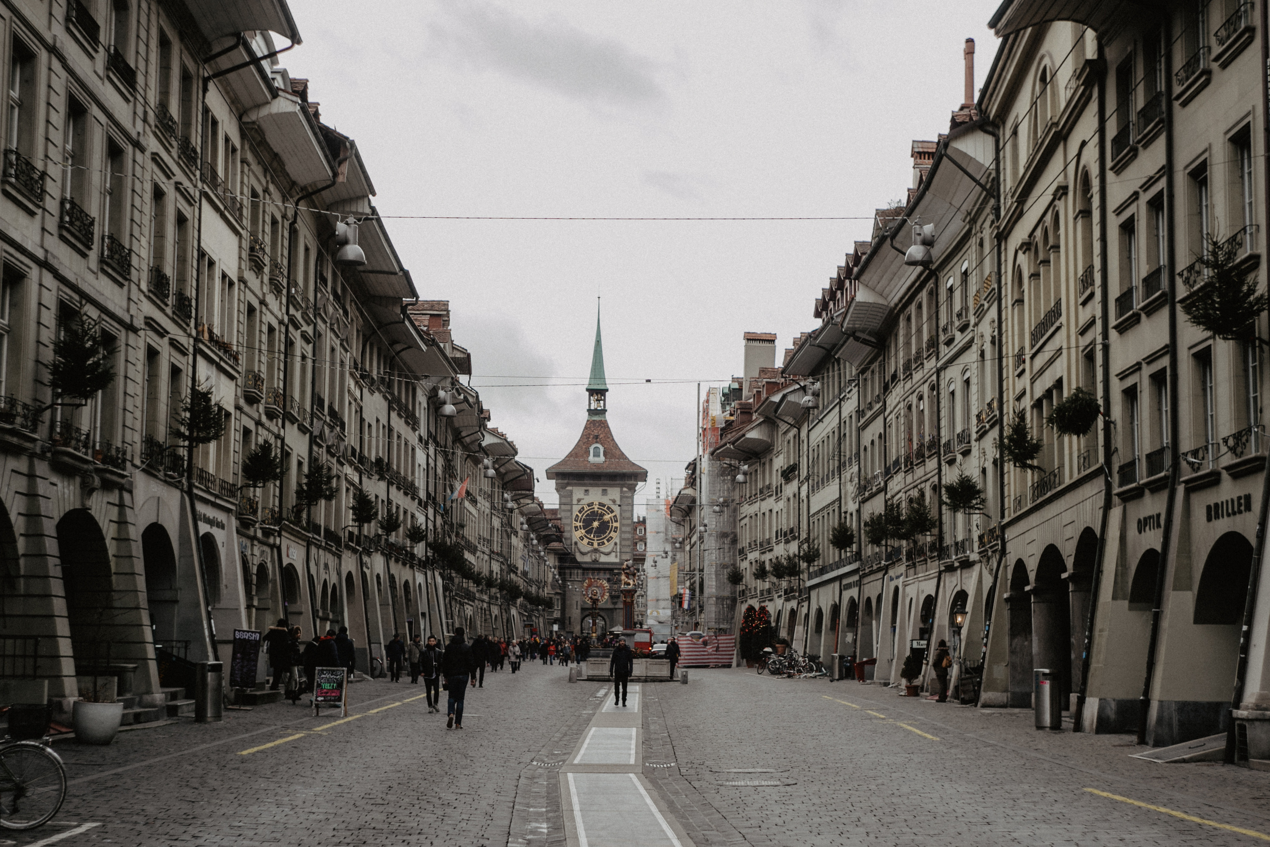 Switzerland (Zurih. Geneva. Basel. Luzern. Bern). Wedding Event ART Photographer