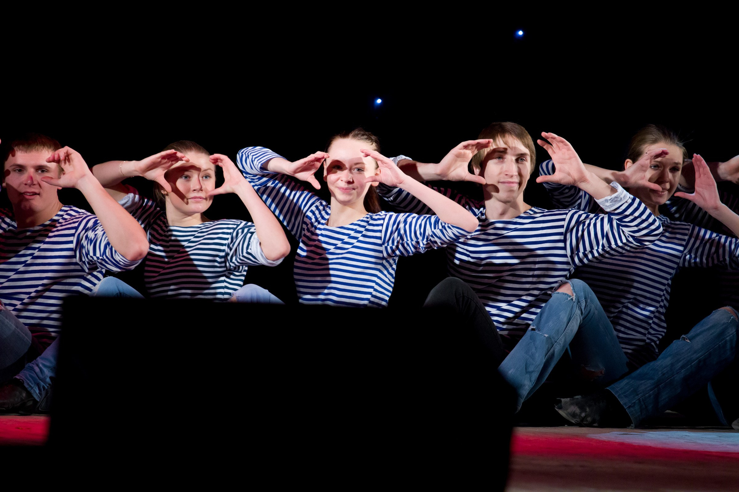 Репортажная фотография. Имидж Технологии — Производство сувенирных магнитов, заливных этикеток и значков. Репортажная фотография в Кирове Кировской области