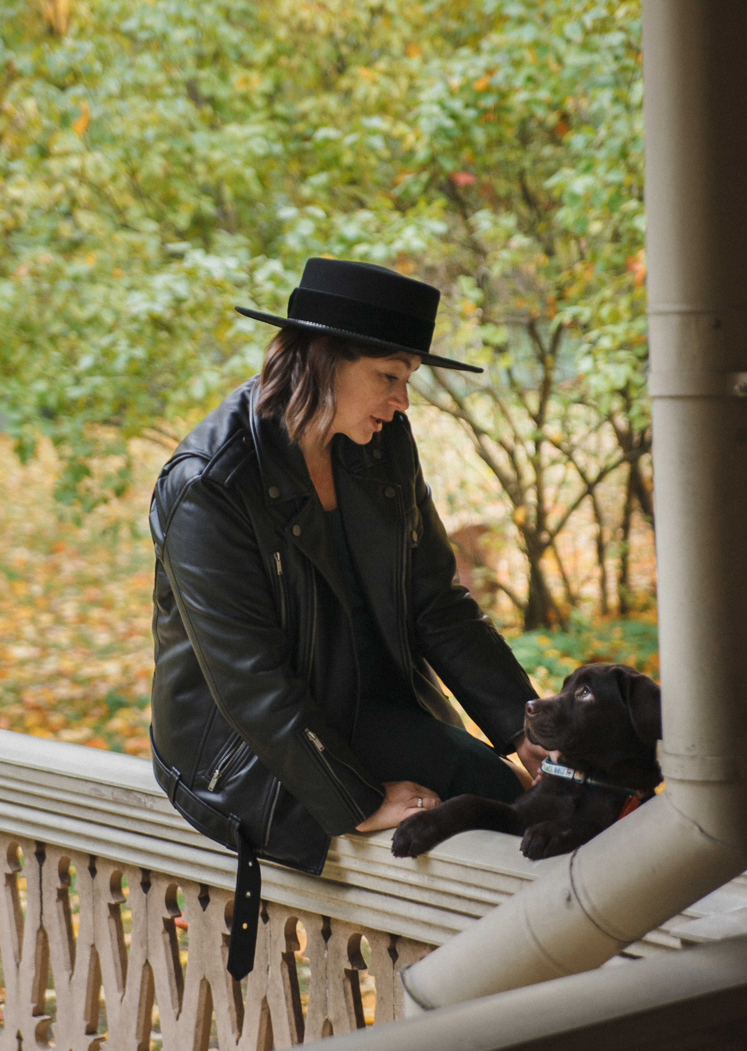 4 ноги, Терем, чай и 1 маленький хвост. Семейный фотограф, свадебный фотограф, женский портрет в Санкт-Петербу