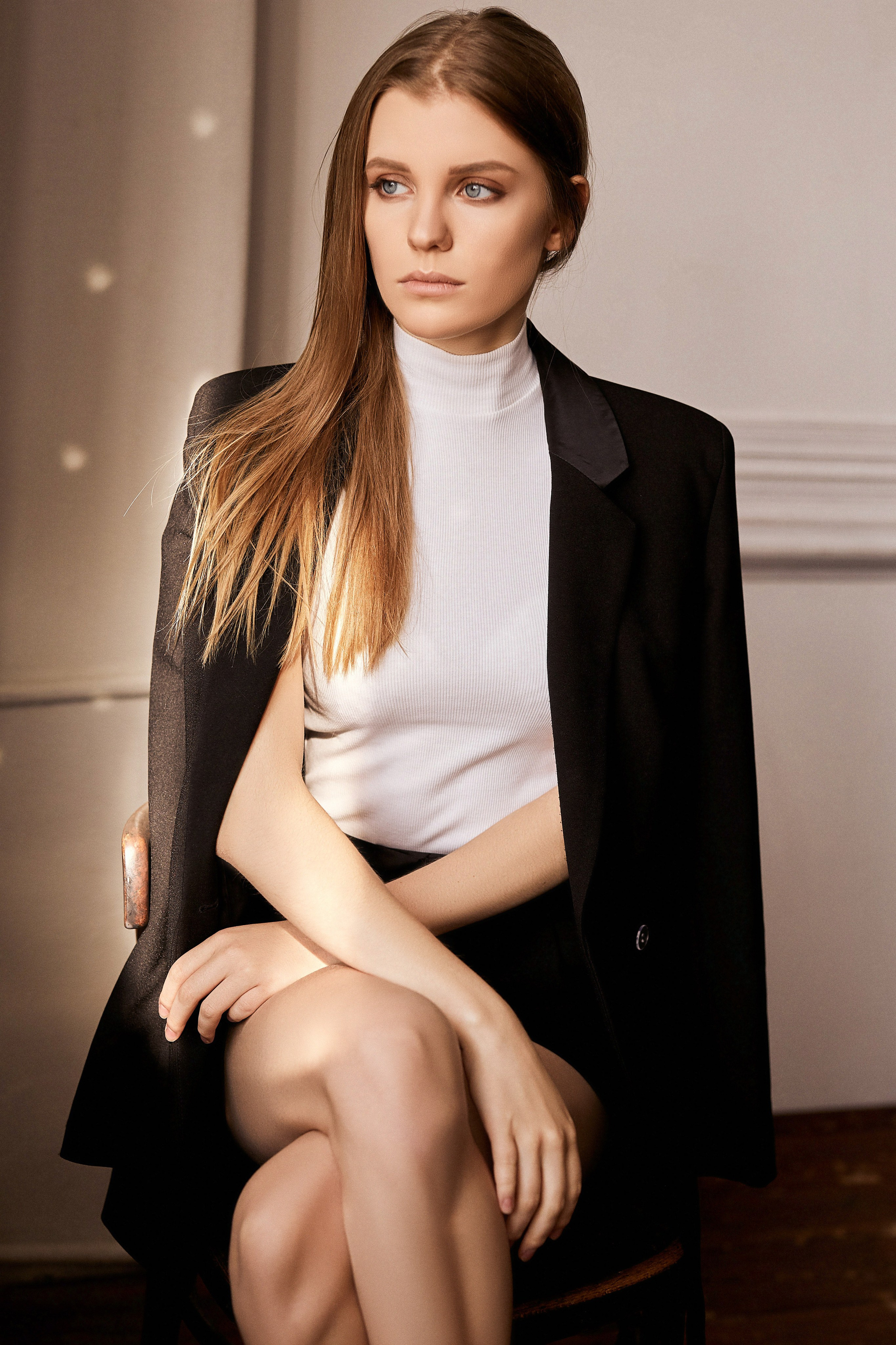 Фэшн фотограф, заказать услуги fashion фотосессии в Москве — Цены и стоимость услуг фотографа на фэшн фотосъёмку