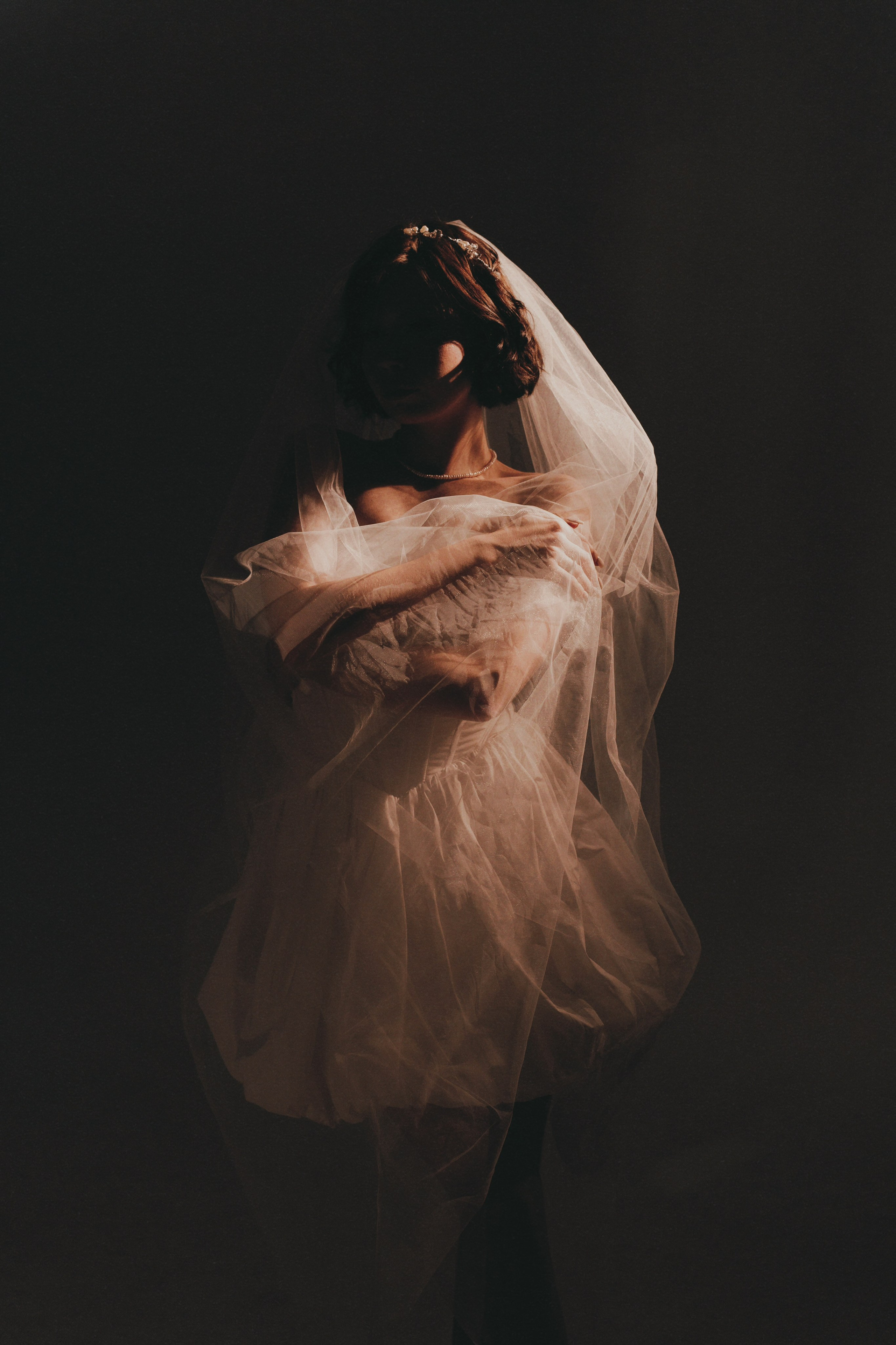 Предсвадебная съемка в студии. Фотограф Элина Муратова