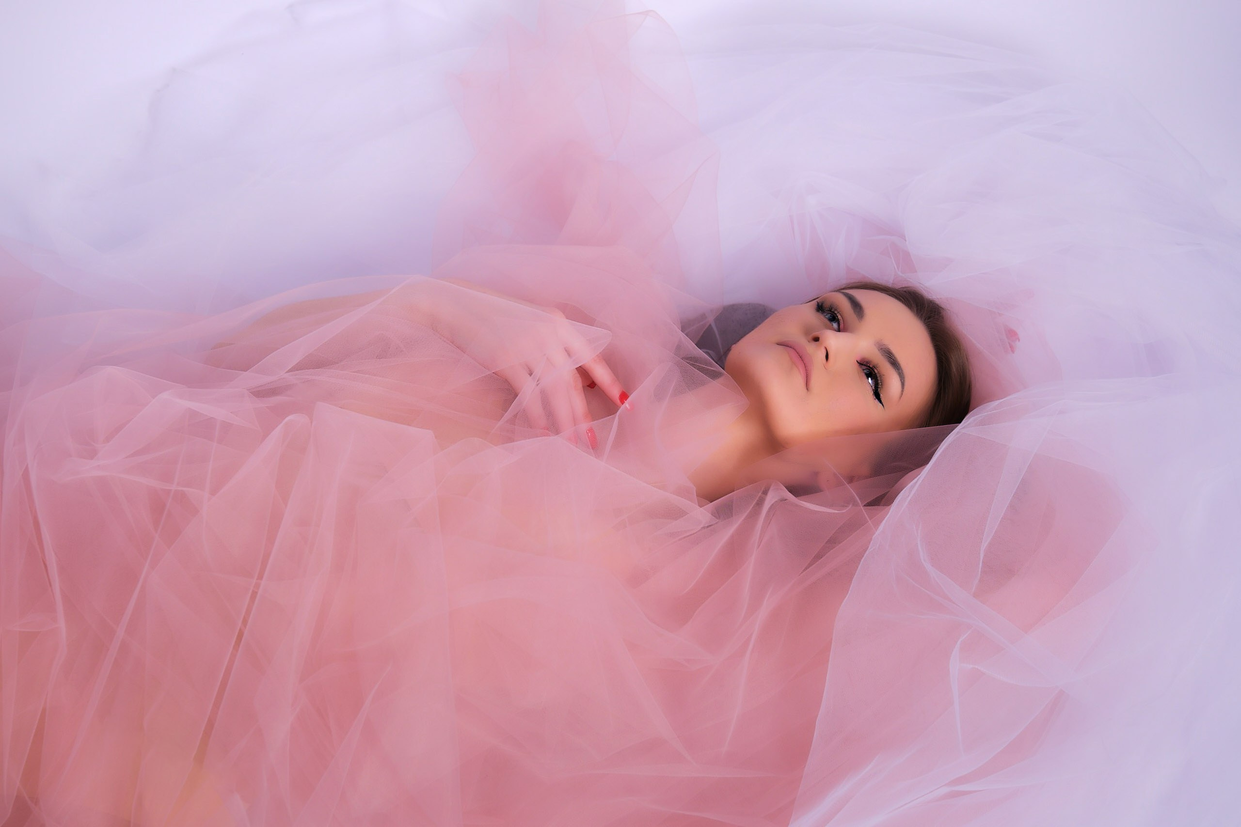 Творческая фотосессия. IRINA MEDOVAYA Фотограф для индивидуальных съёмок