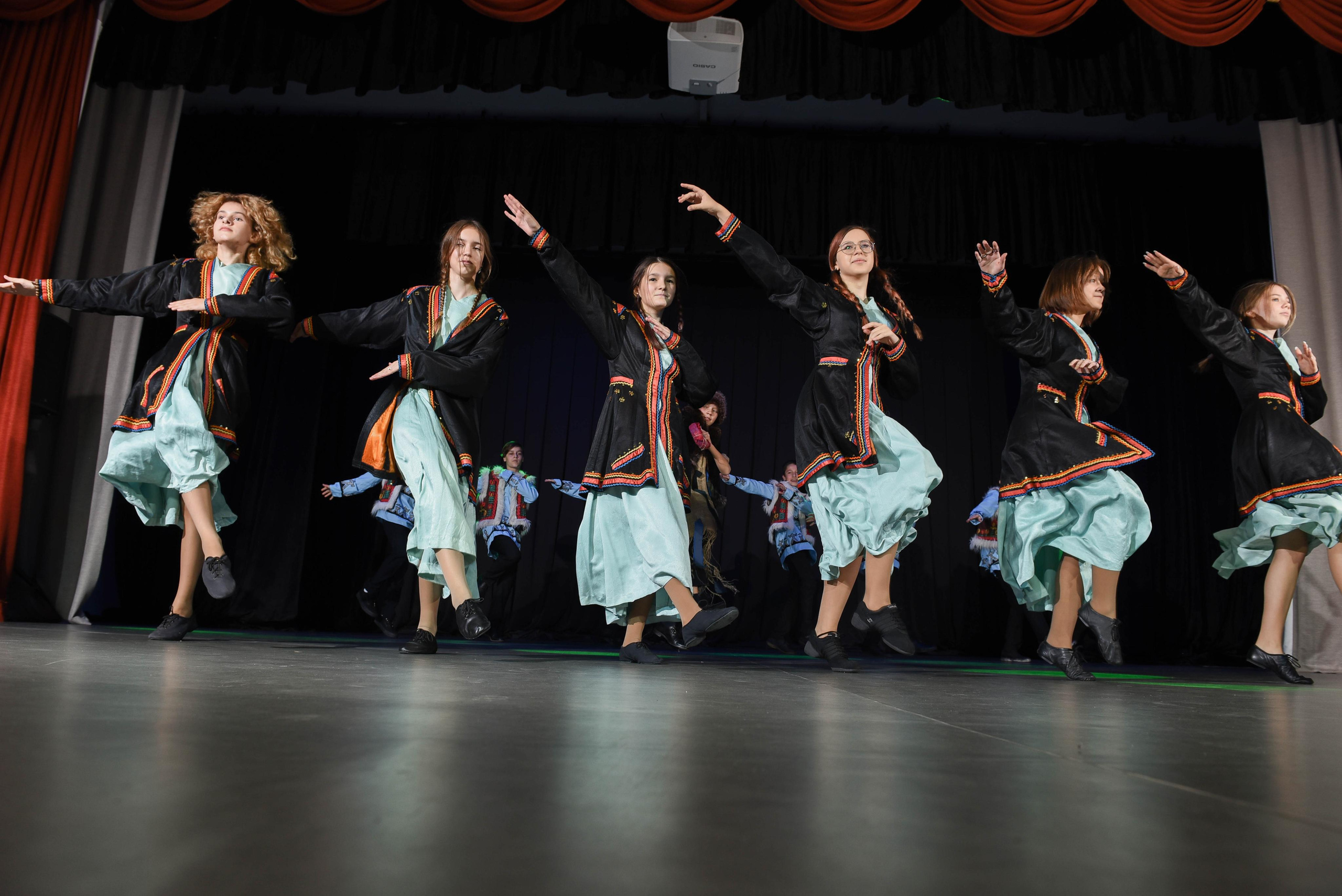 Репортажи со съёмок в школах, лицеях. Фотопортреты в Казани  фотограф Олег Каракулов