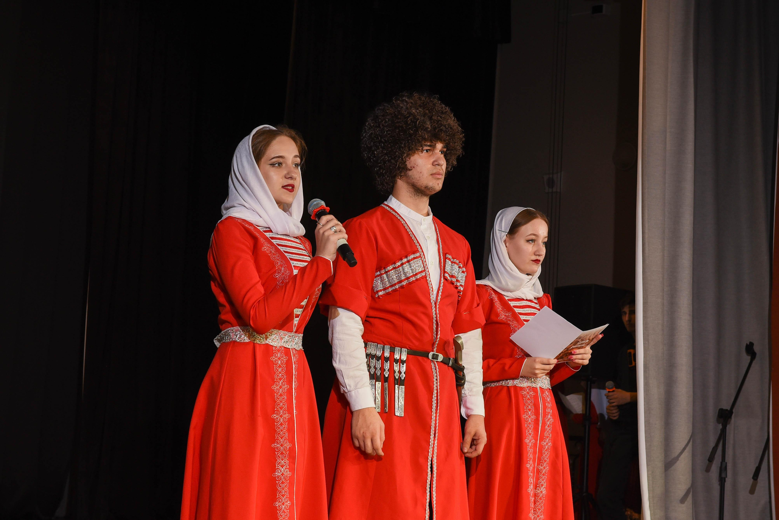 Репортажи со съёмок в школах, лицеях. Фотопортреты в Казани  фотограф Олег Каракулов