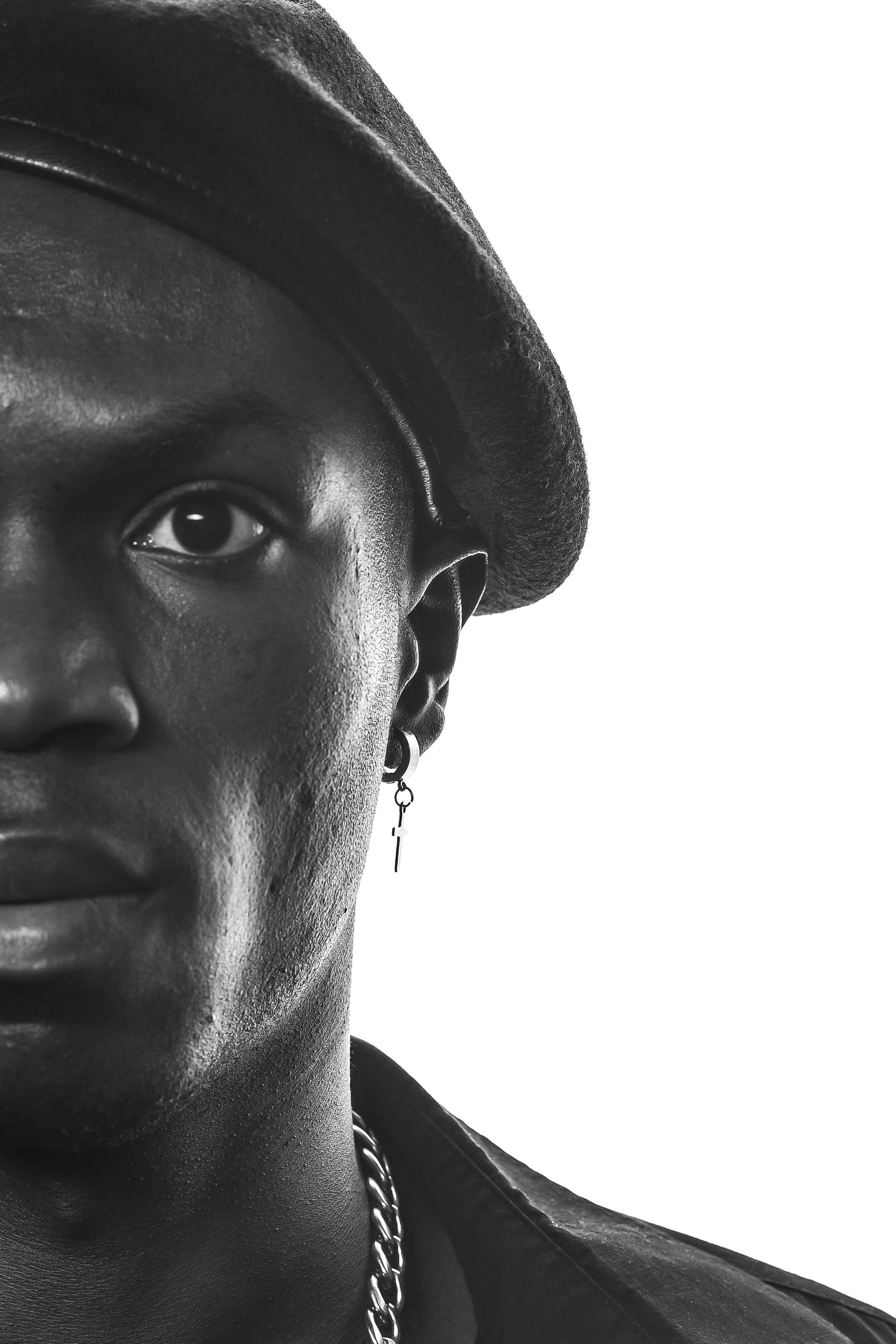 Черно-белые фотографии портреты. Фотопортреты в Казани  фотограф Олег Каракулов