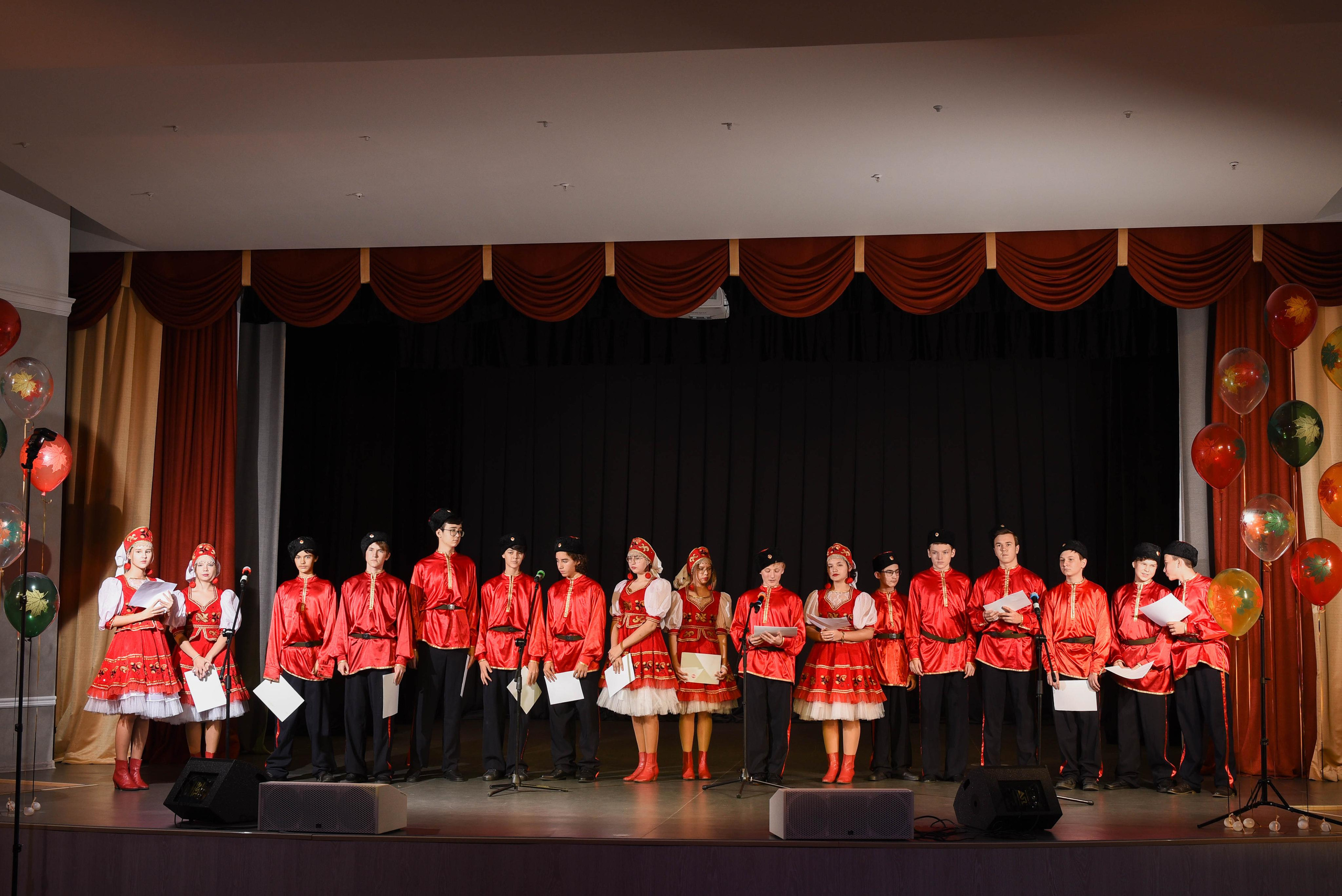 Репортажи со съёмок в школах, лицеях. Фотопортреты в Казани  фотограф Олег Каракулов