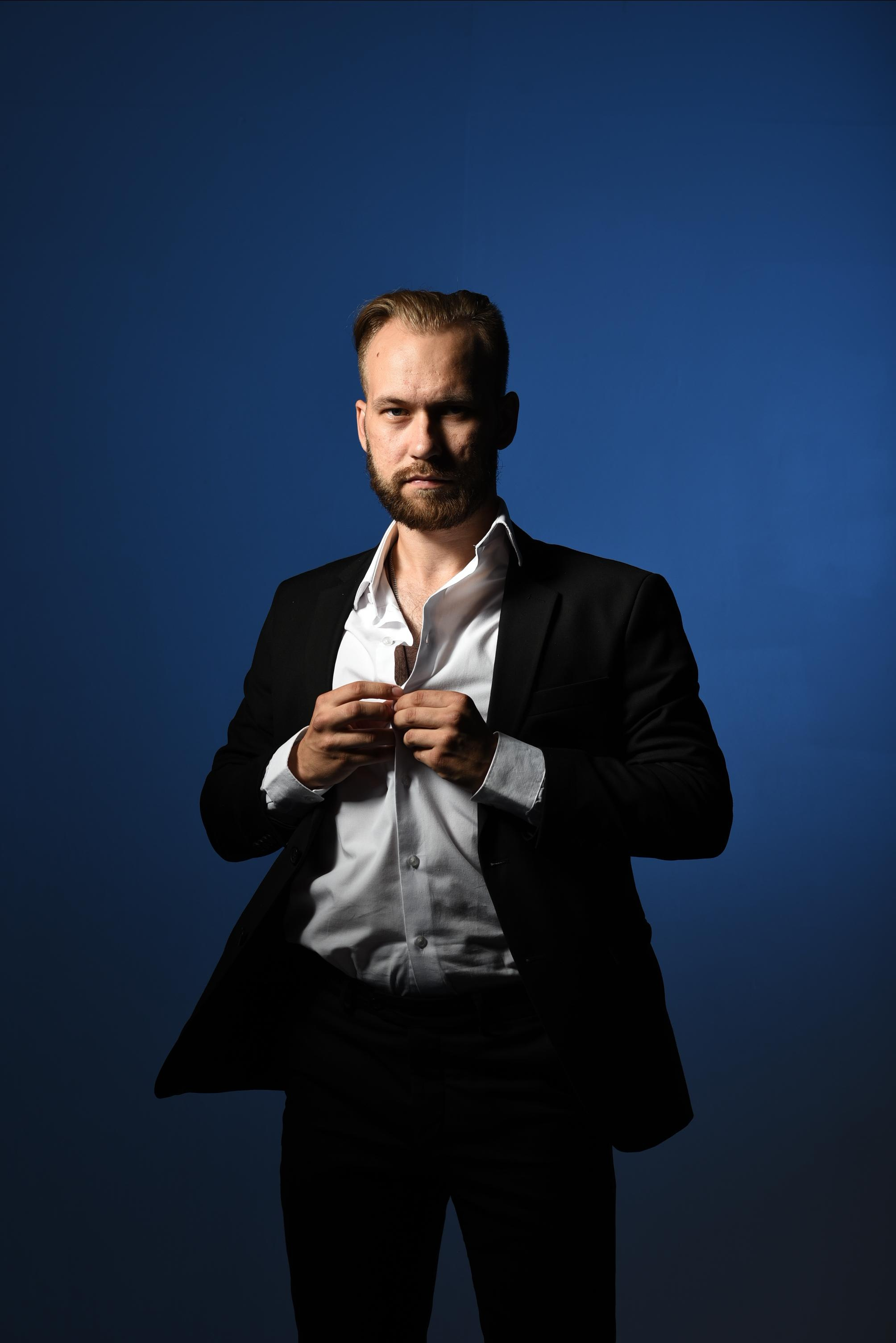 Контент для соцсетей. Фотопортреты в Казани  фотограф Олег Каракулов