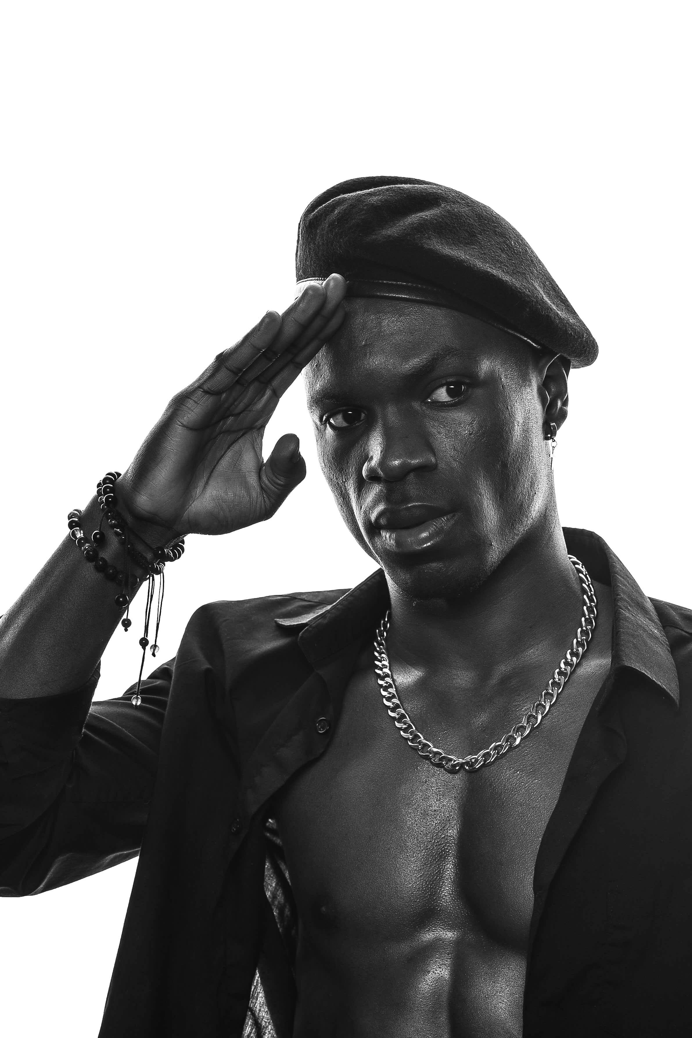 Черно-белые фотографии портреты. Фотопортреты в Казани  фотограф Олег Каракулов