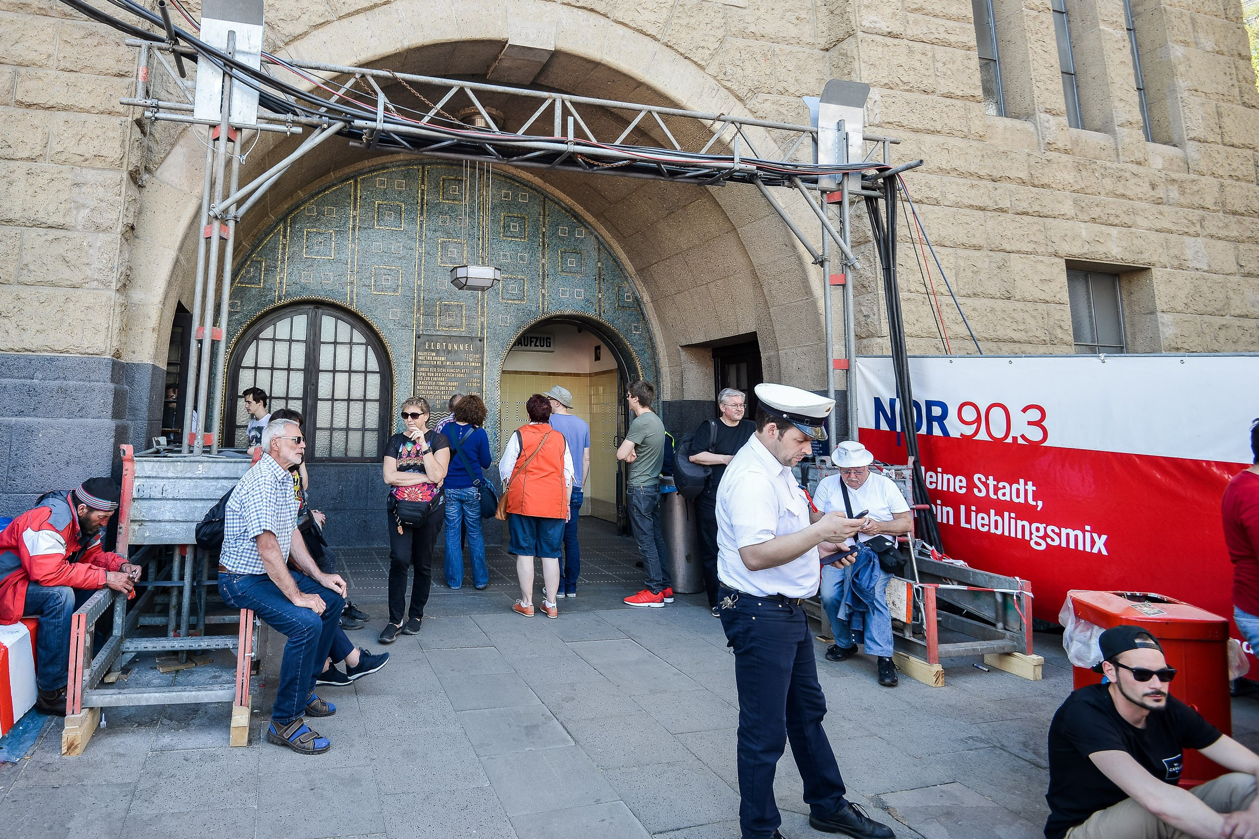 корпоратив, тимбилдинг, юбилей, Фотограф на праздник, Беларусь, минск фотограф, репортажной фотограф Беларусь,  фотограф в Минске, Алексей Матюшков, фоторепортер Беларуси, Репортажная съемка мероприятий,  день рождения, Тоннель через Эльбу