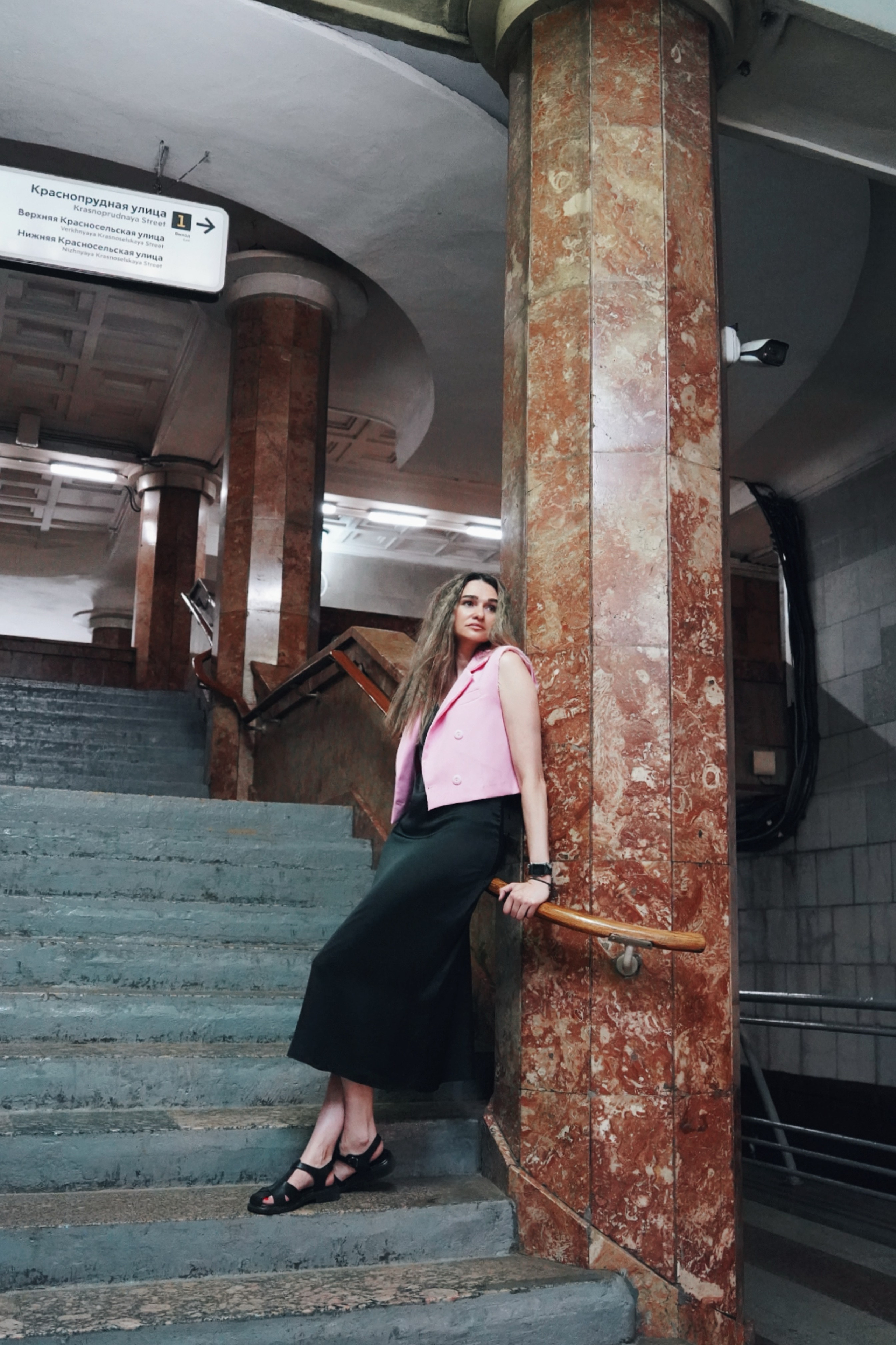 Анна в Московском метро. Событийный фотограф Анна Курникова
