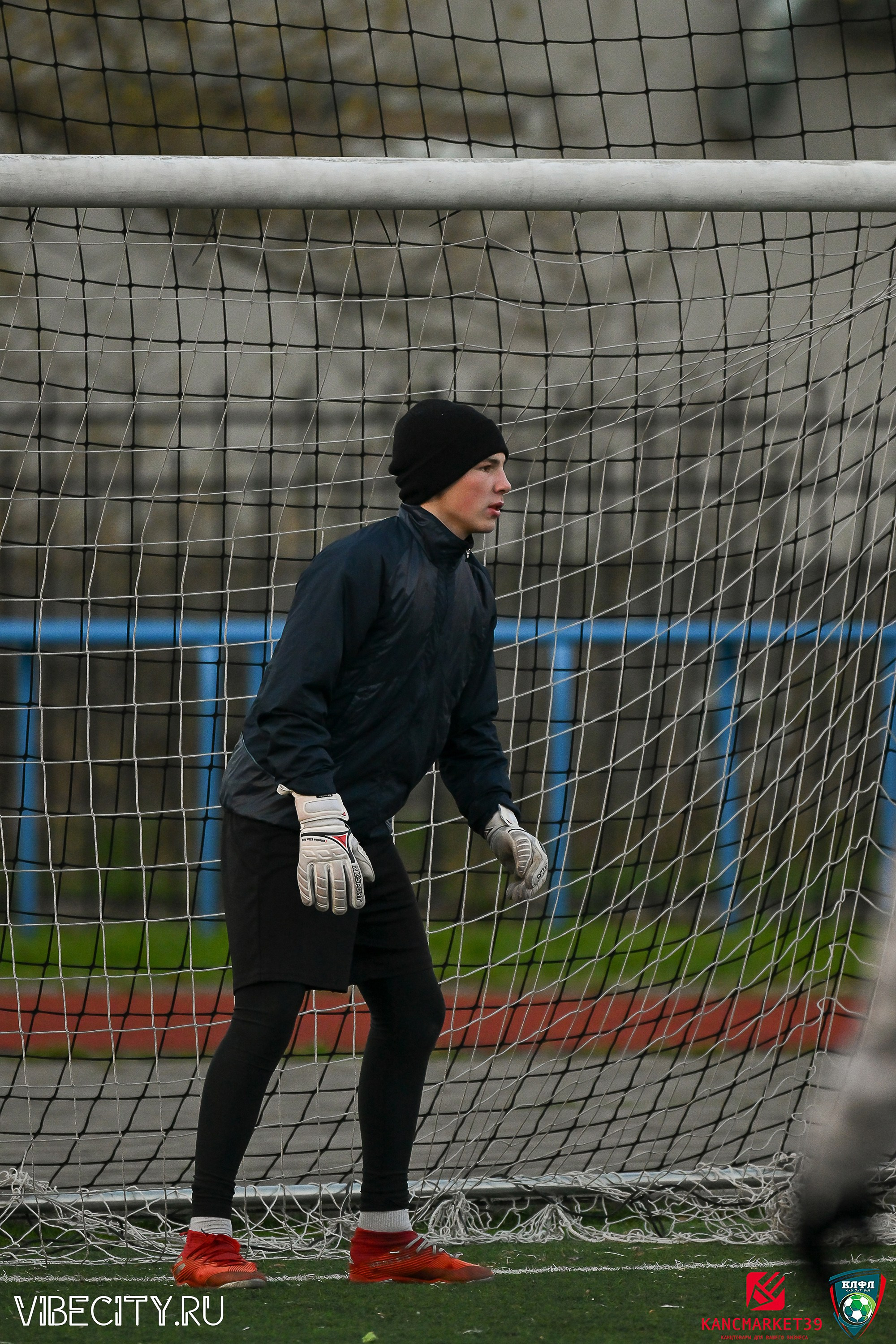 XX ЧЕМПИОНАТ КАЛИНИНГРАДСКОЙ ЛФЛ КАНЦМАРКЕТ39 сезона 2024–2025 гг. VIBECITY.RU Вайб Сити Ру Фоторепортажи Фотоотчеты Калининград