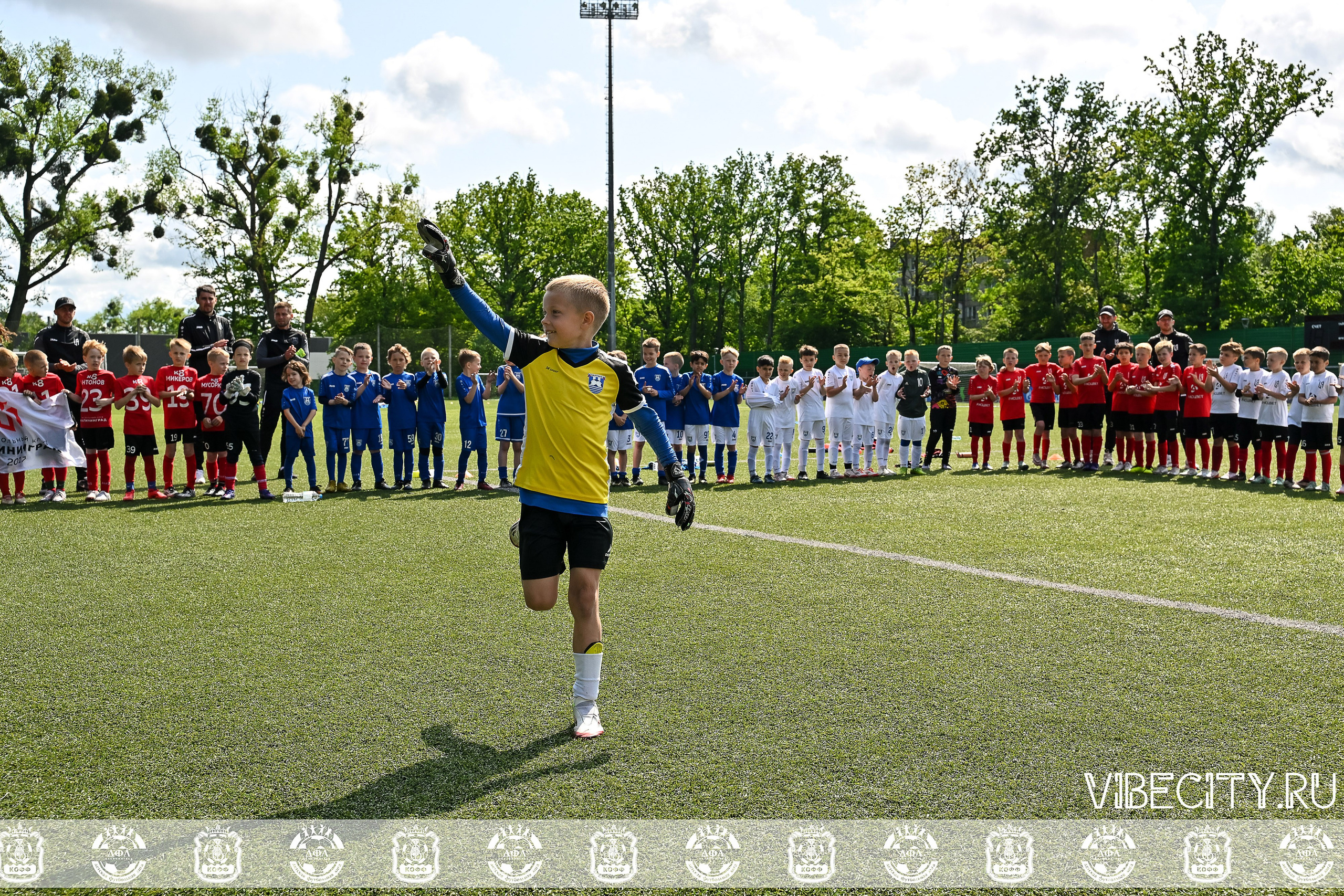 Большие Звезды светят Малым. VIBECITY.RU Вайб Сити Ру Фоторепортажи Фотоотчеты Калининград