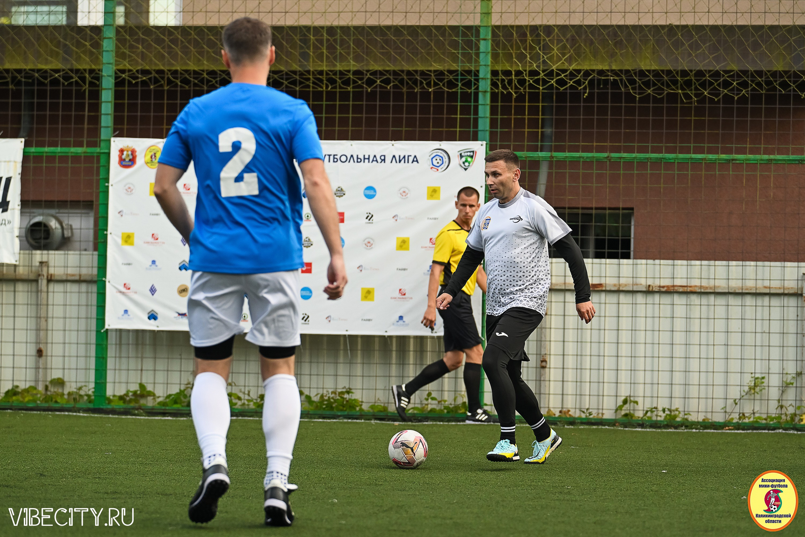ИГРЫ ПЛЕЙ-ОФФ ПЕРВОГО ДИВИЗИОНА МИНИ-ФУТБОЛЬНОЙ ЛИГИ. VIBECITY.RU Вайб Сити Ру Фоторепортажи Фотоотчеты Калининград