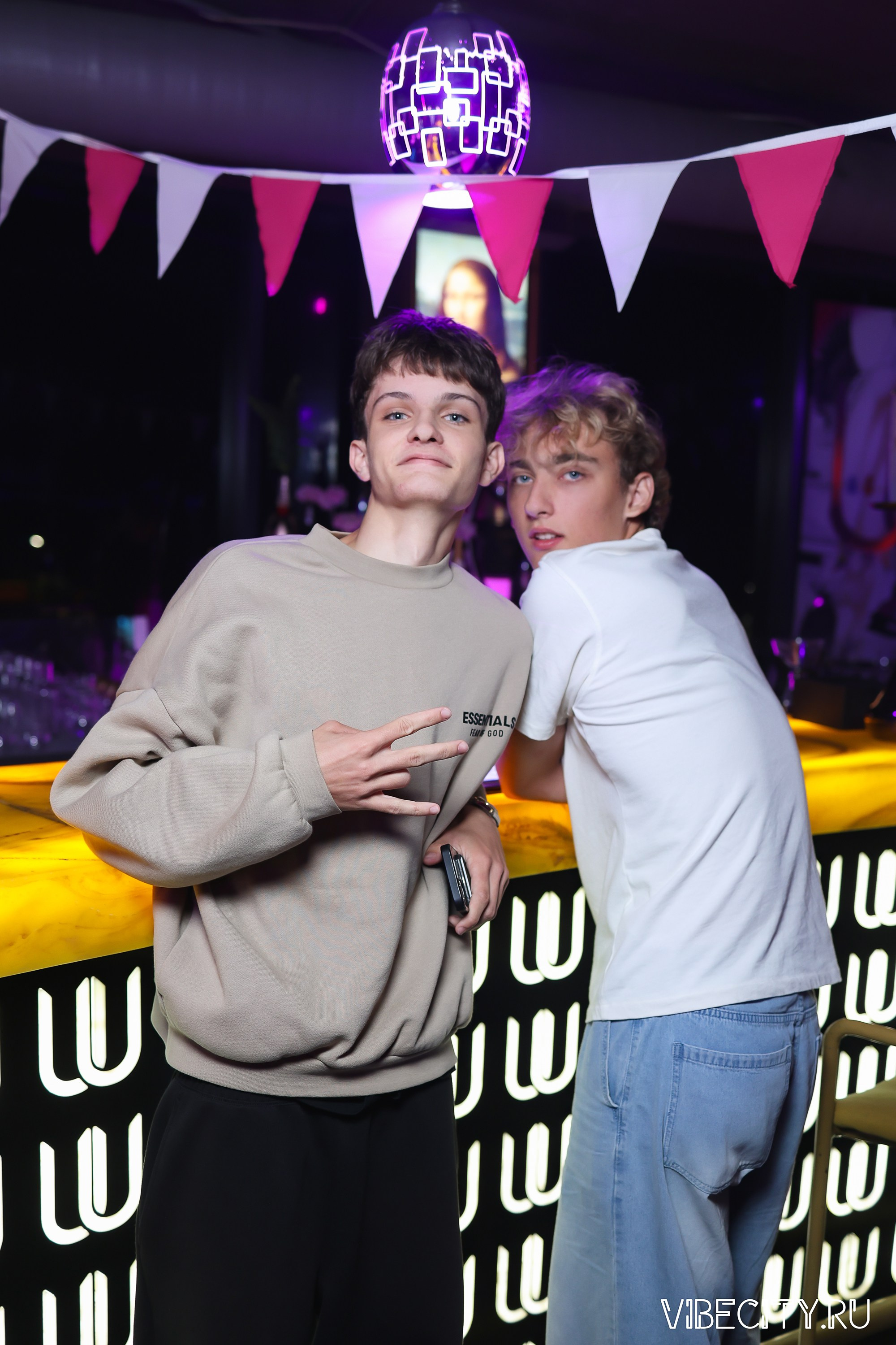 DOUBLE U. VIBECITY.RU Вайб Сити Ру Фоторепортажи Фотоотчеты Калининград