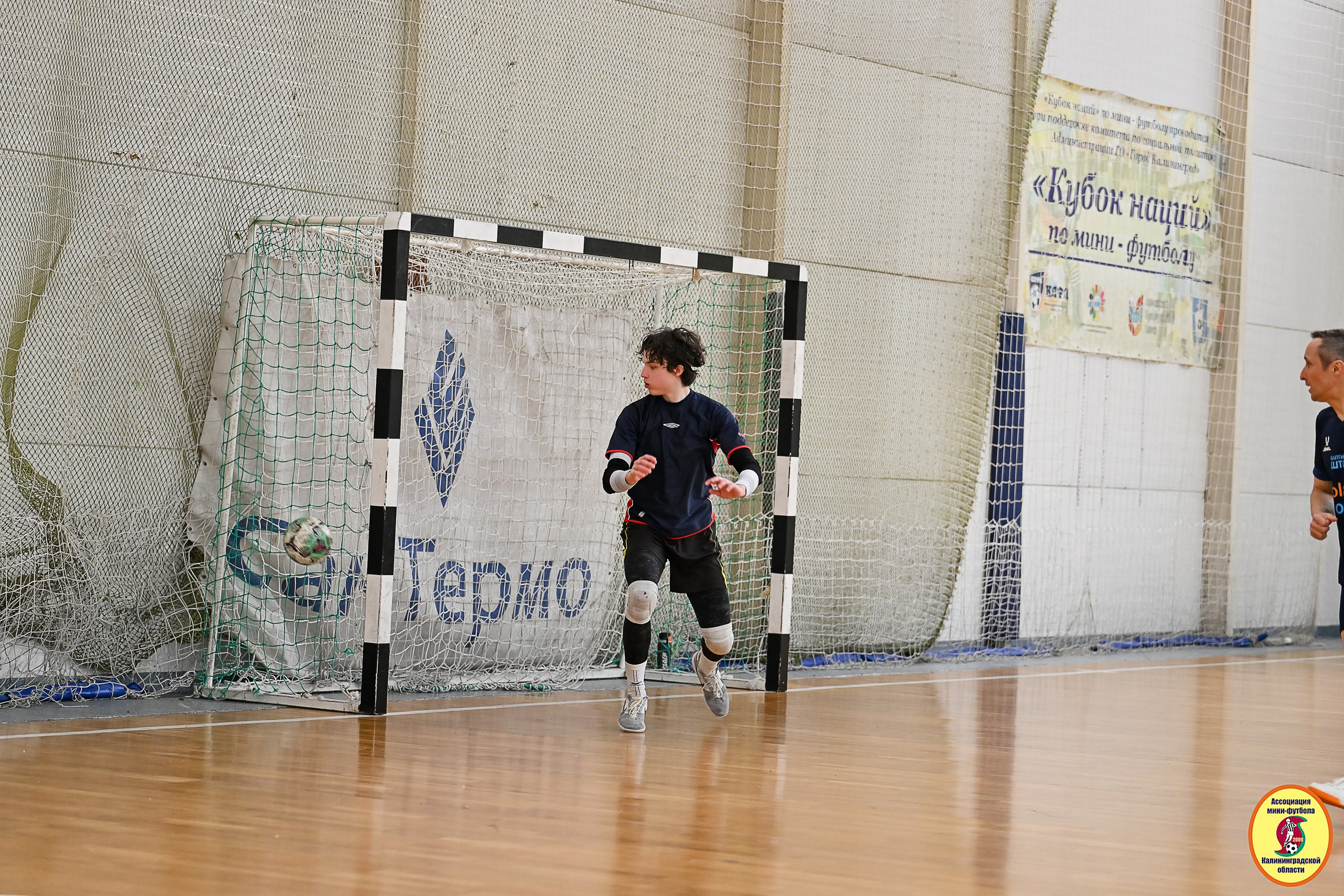 Корпоративная Бизнес Лига по футзалу — Весна 2026. VIBECITY.RU Вайб Сити Ру Фоторепортажи Фотоотчеты Калининград