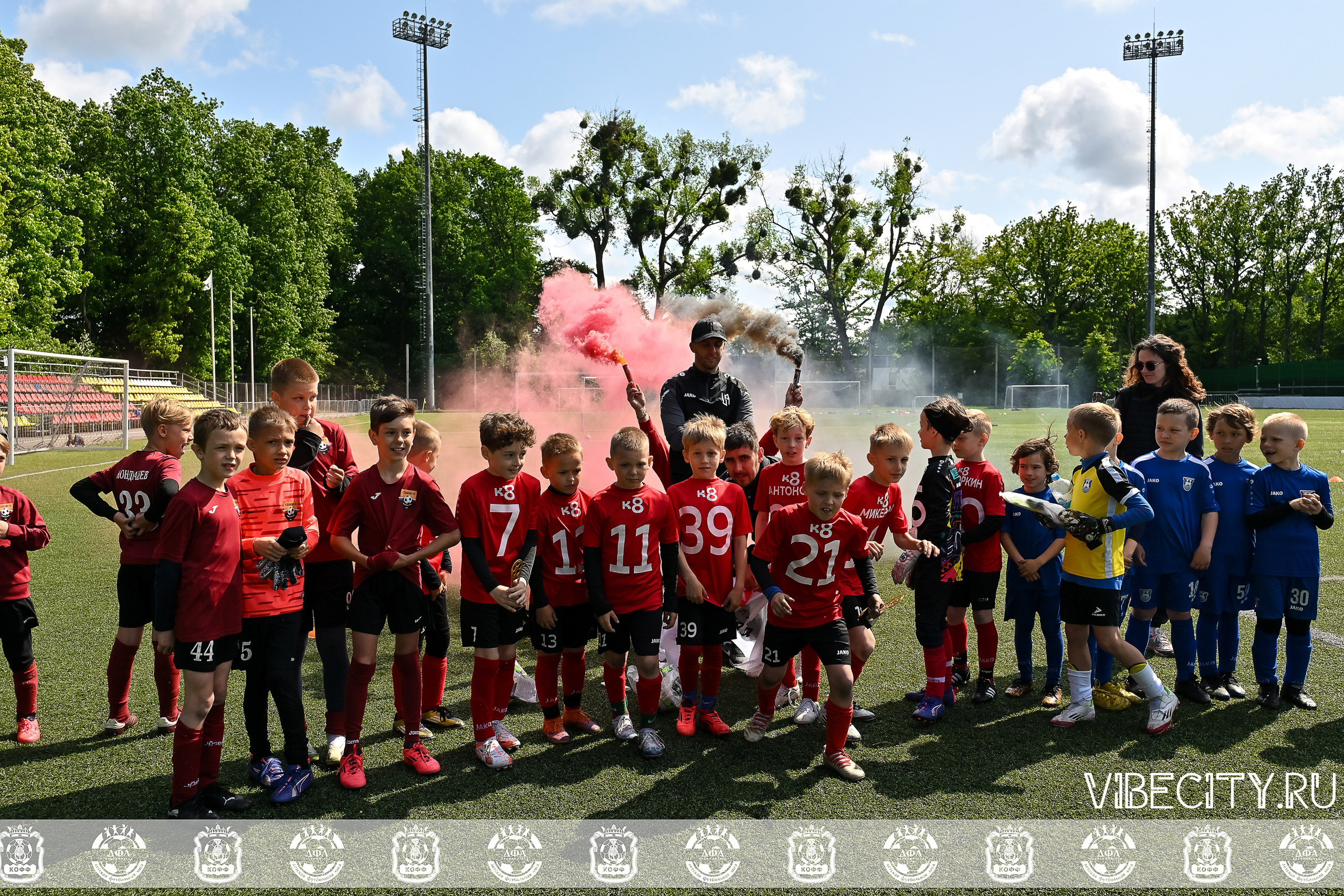 Большие Звезды светят Малым. VIBECITY.RU Вайб Сити Ру Фоторепортажи Фотоотчеты Калининград