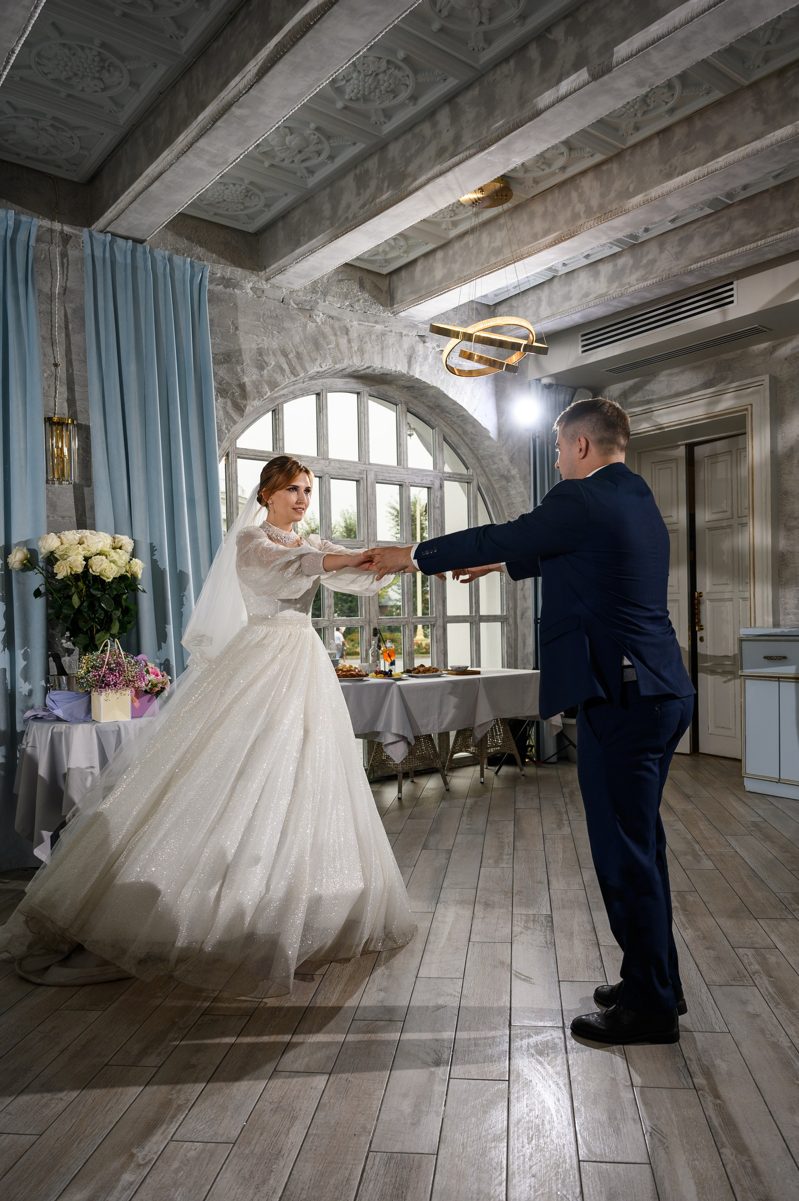 Свадебный фотограф Москва Юрий Кульман ВДНХ. Свадебный фотограф Москва Юрий Кульман