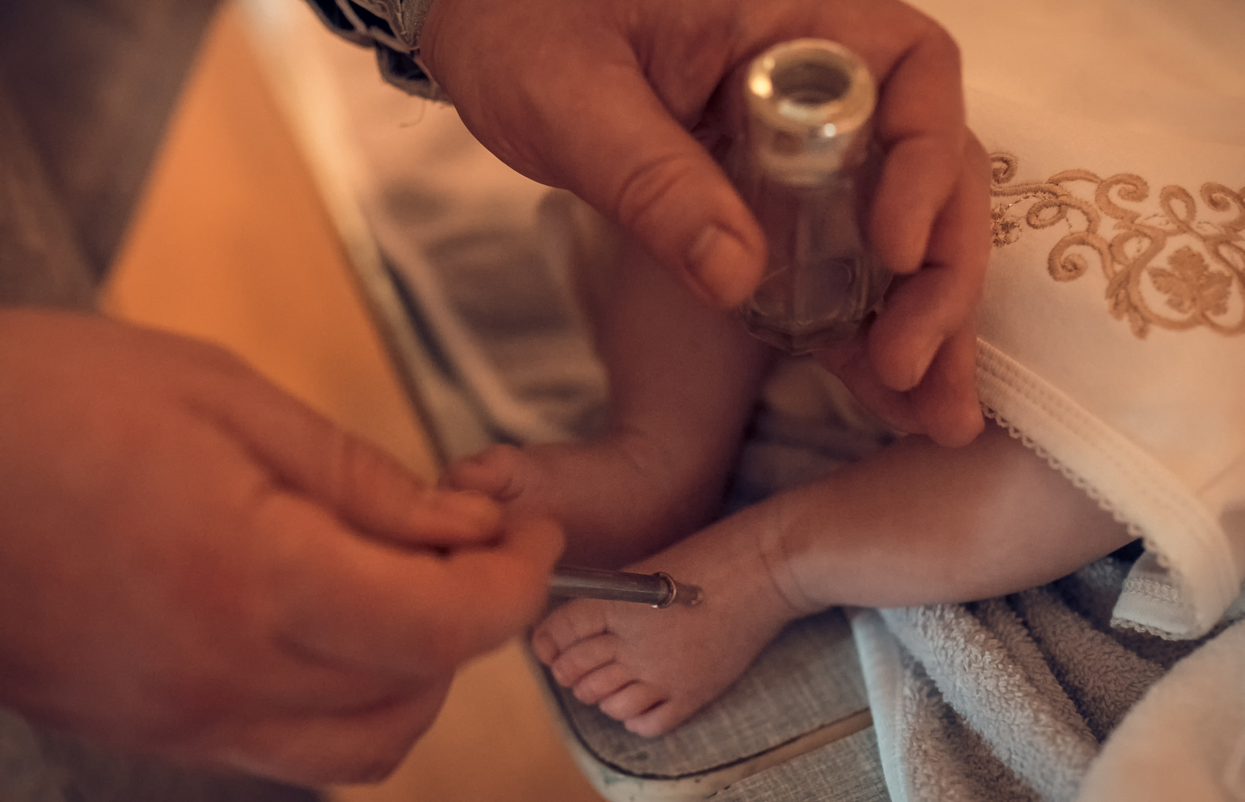 Таинство Крещения Церковь Иоакима и Анны при Борисоглебском соборе. Семейный фотограф Олеся Батурина Рязань