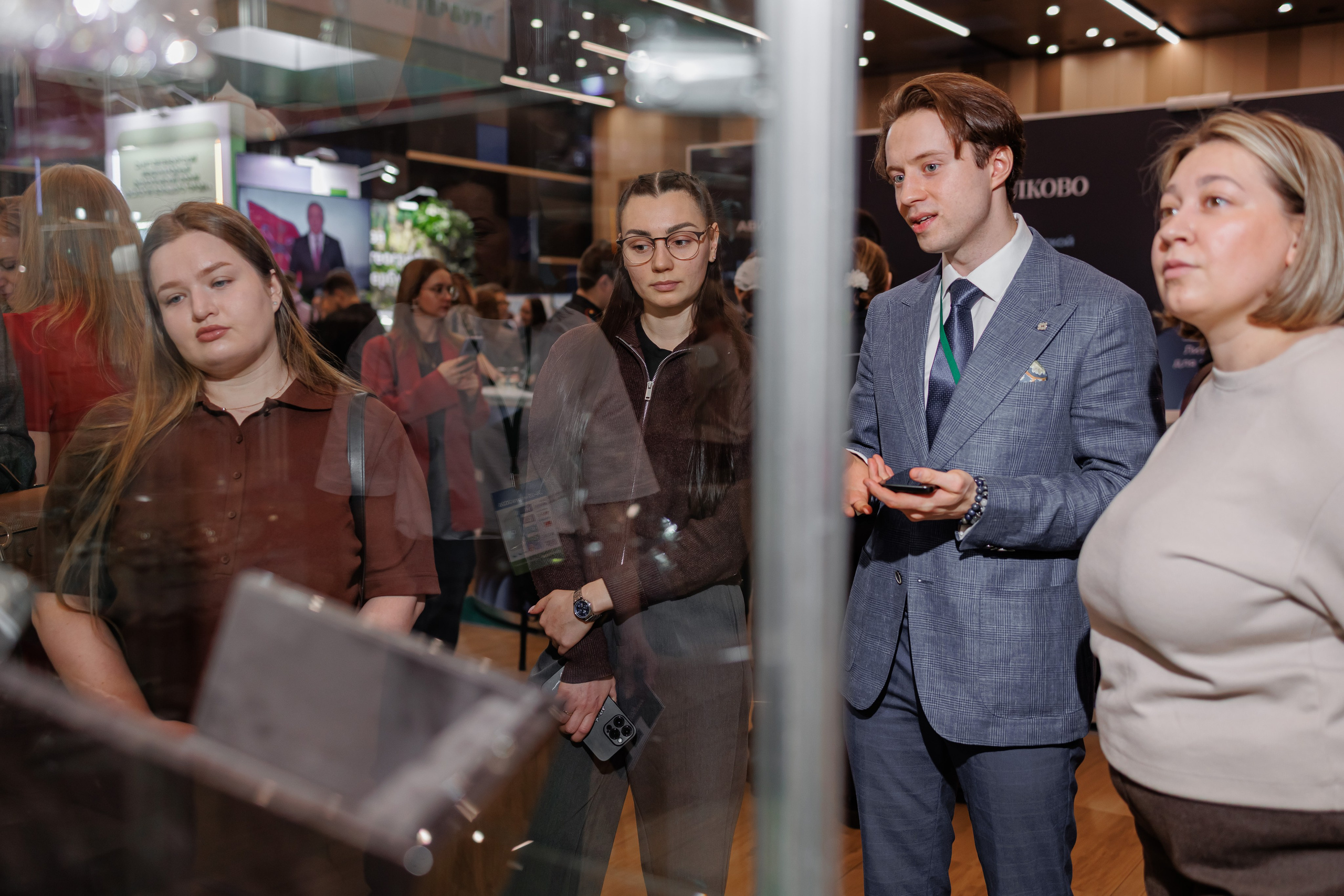 Клуб подарков. Экологический форум. Фотограф на мероприятие в Санкт-Петербурге