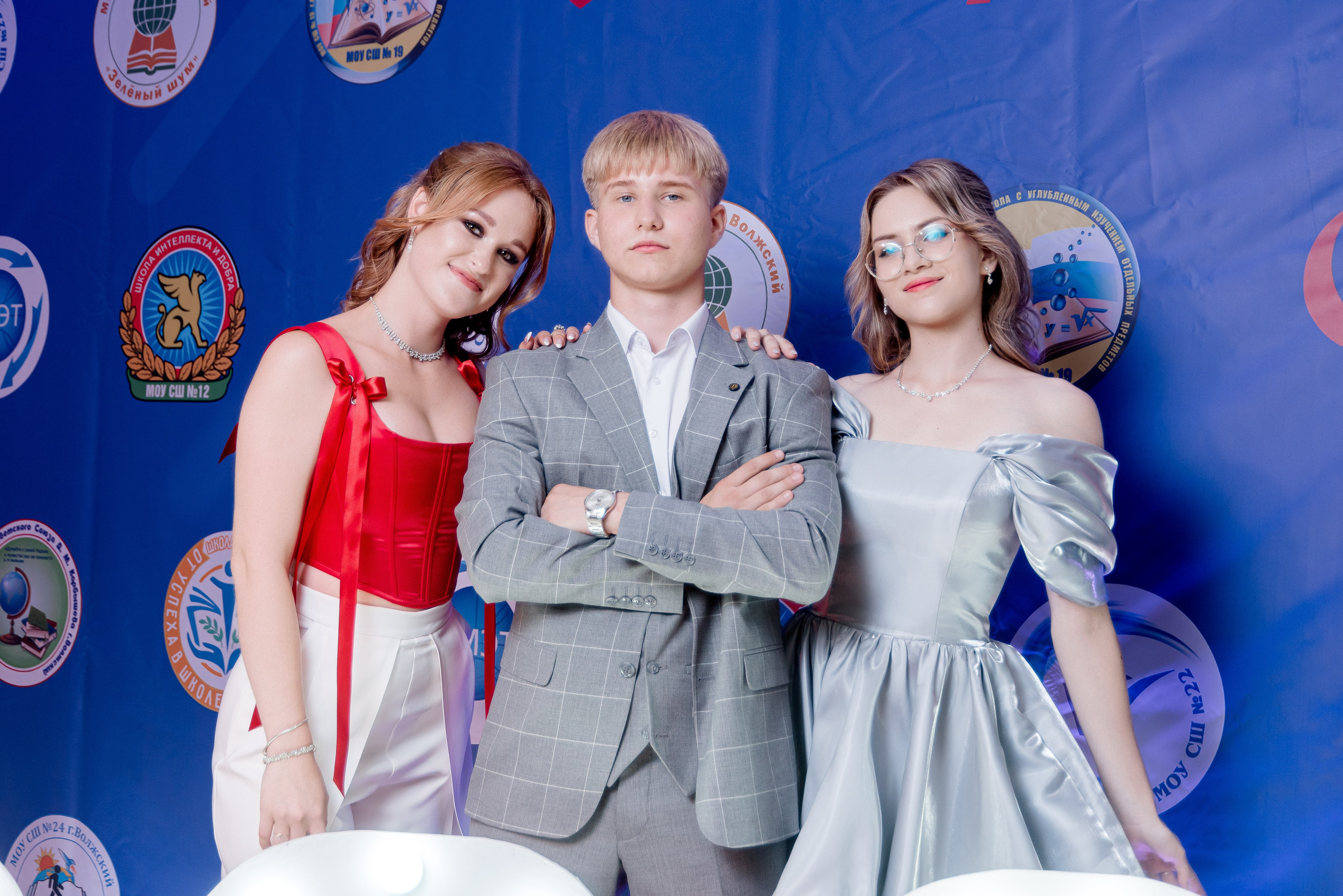 30 Школа. Волжский. Вручение ДК Юбилейный. Фотограф в Волгограде и Волжском Александр Горбань