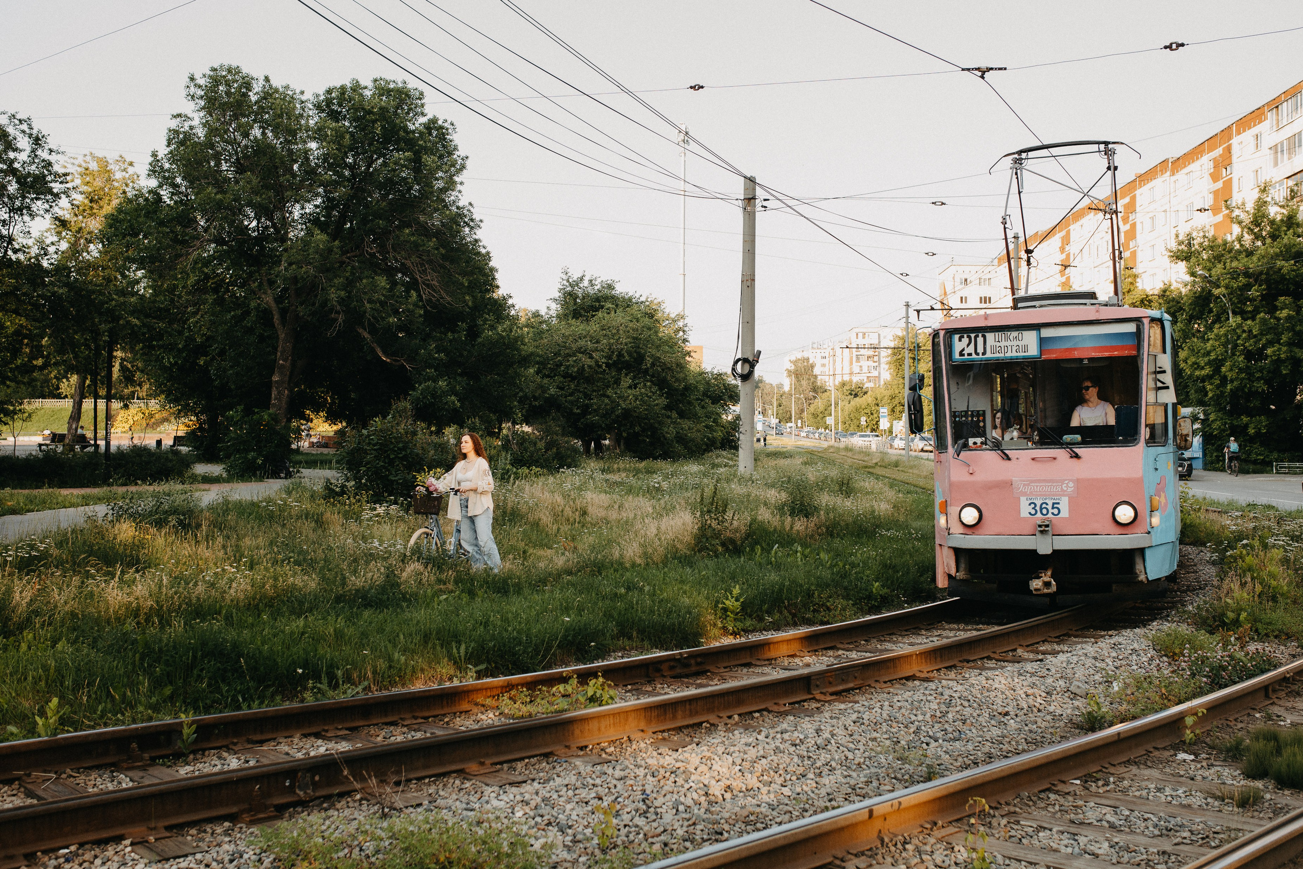Света с велом. Семейный фотограф Трусова Евгения в Екатеринбурге