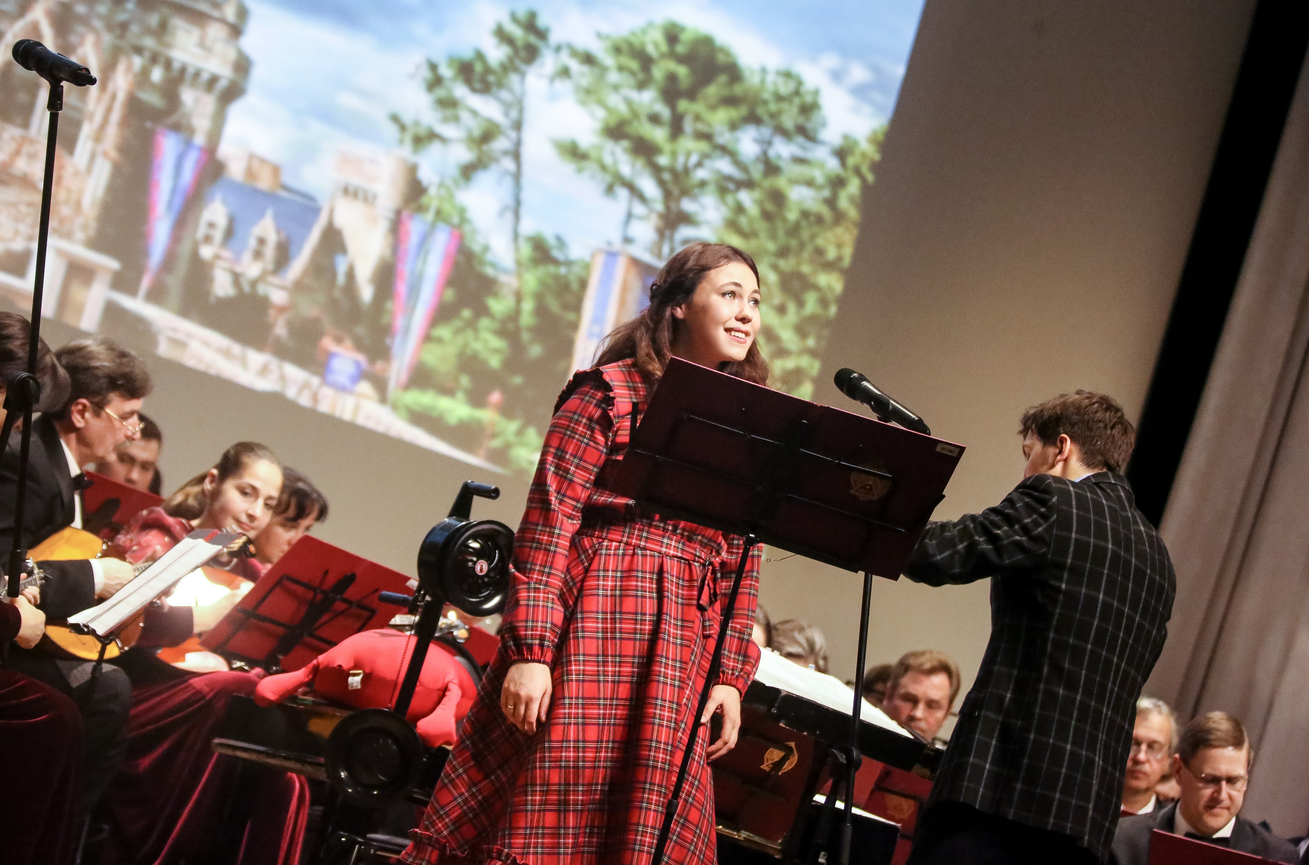 «Волшебник Изумрудного города» в Твери. Дарья Письменюк / Darya Leitstern — фотограф, музыкант, журналист, путешественник