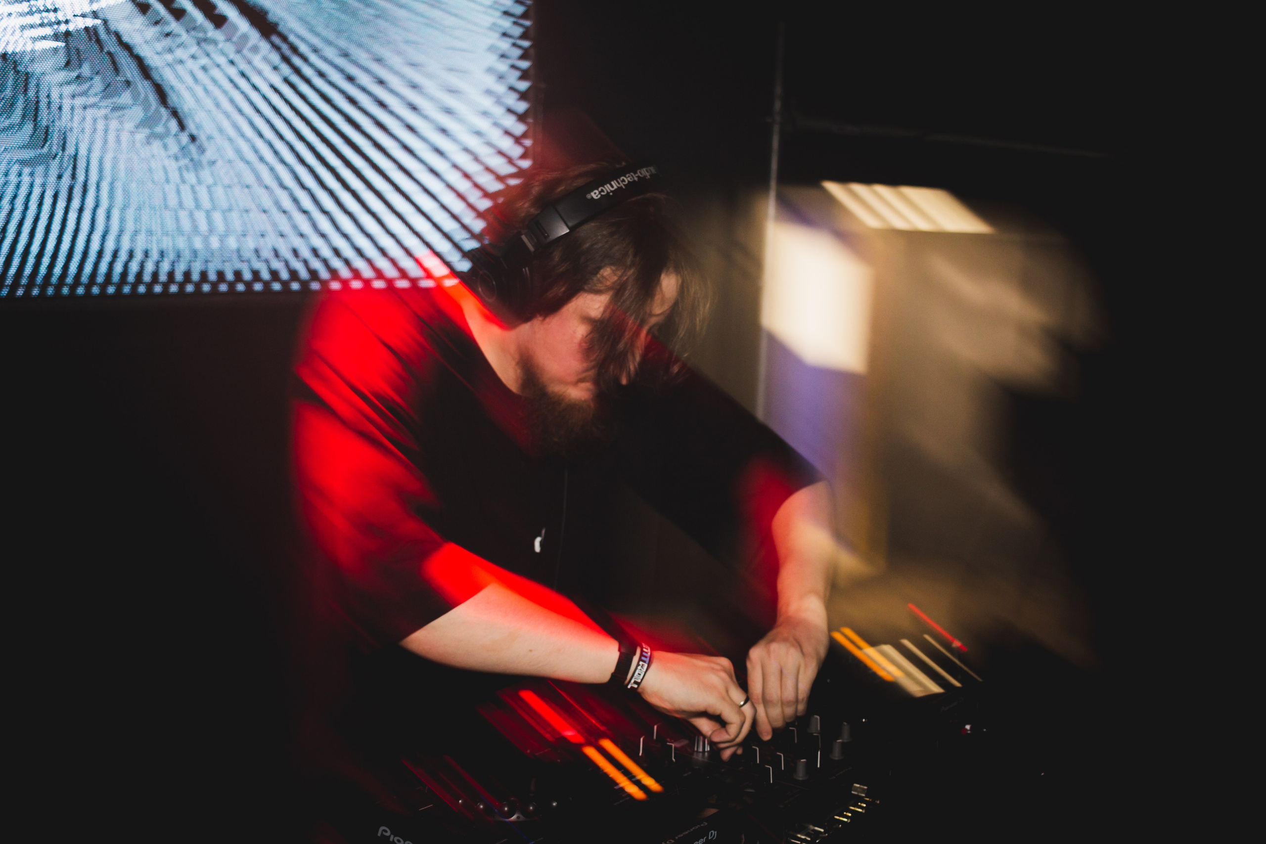 Выступление диджея и музыканта Density Point. Фотограф из Первоуральска Роман Заиченко