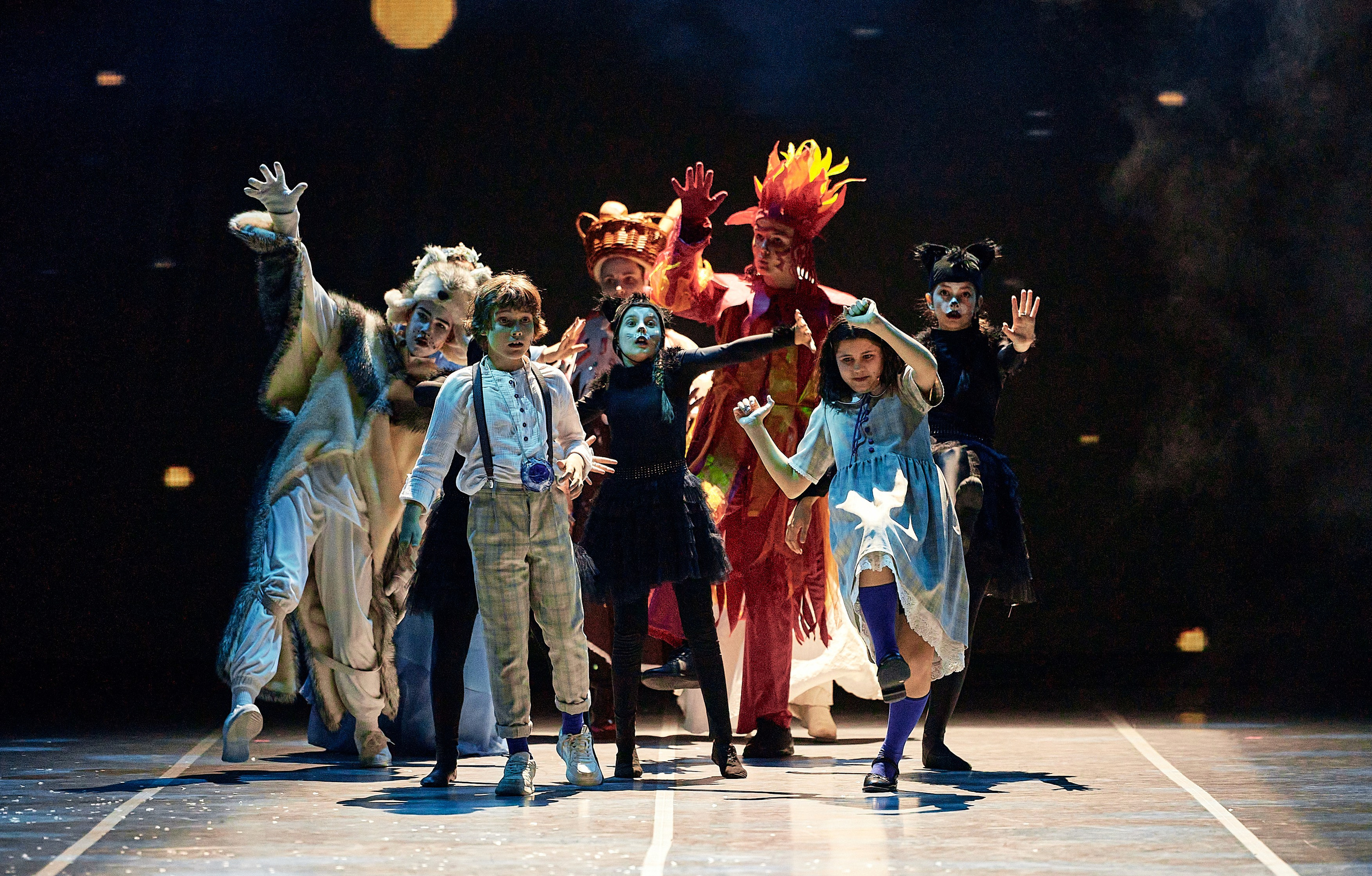 Спектакль «Синяя птица». Семейный и репортажной фотограф в Красноярске и Москве Виктор Бабинцев